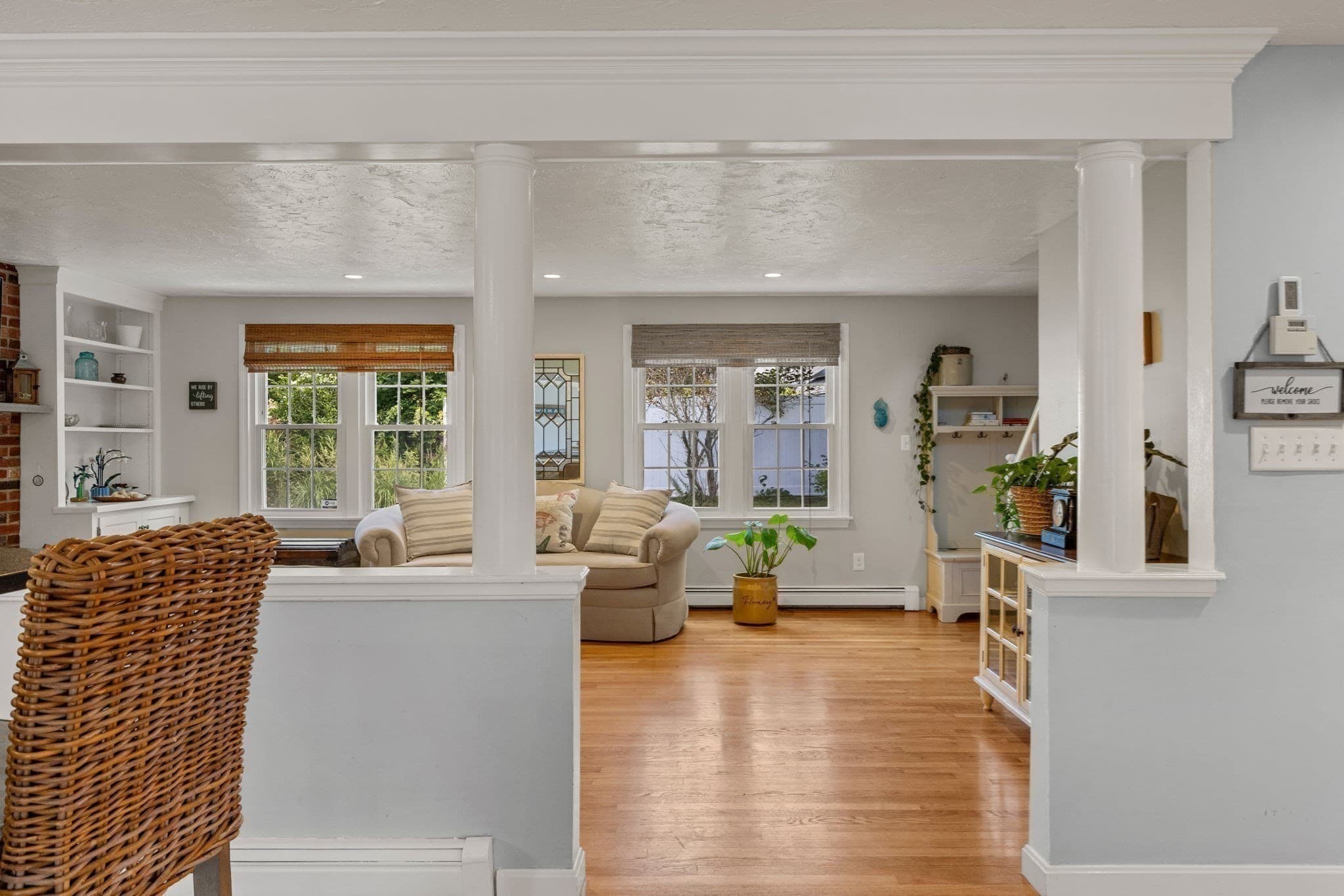 Single Family Residence at 3 Wellfield Rd, Sandwich MA 02644, Sandwich, photo 4 of 34