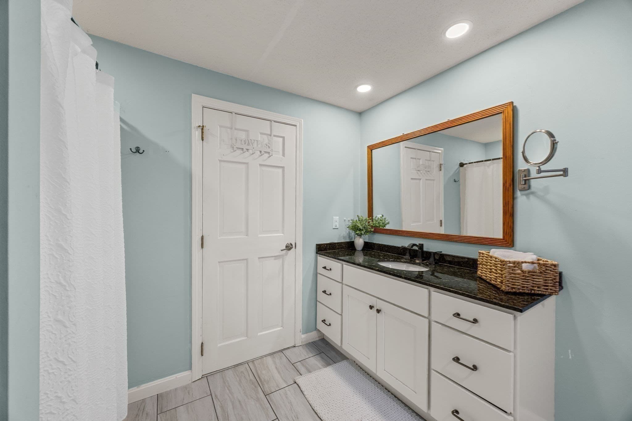 Single Family Residence at 3 Wellfield Rd, Sandwich MA 02644, Sandwich, photo 25 of 34