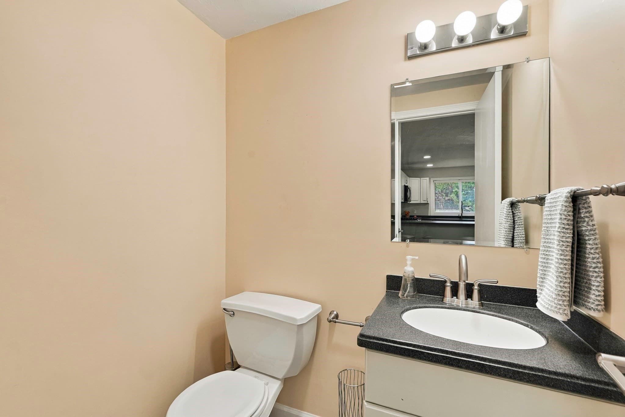 Condominium at 139 Captain Eames Cir # 139, Ashland MA 01721, Ashland, photo 14 of 35