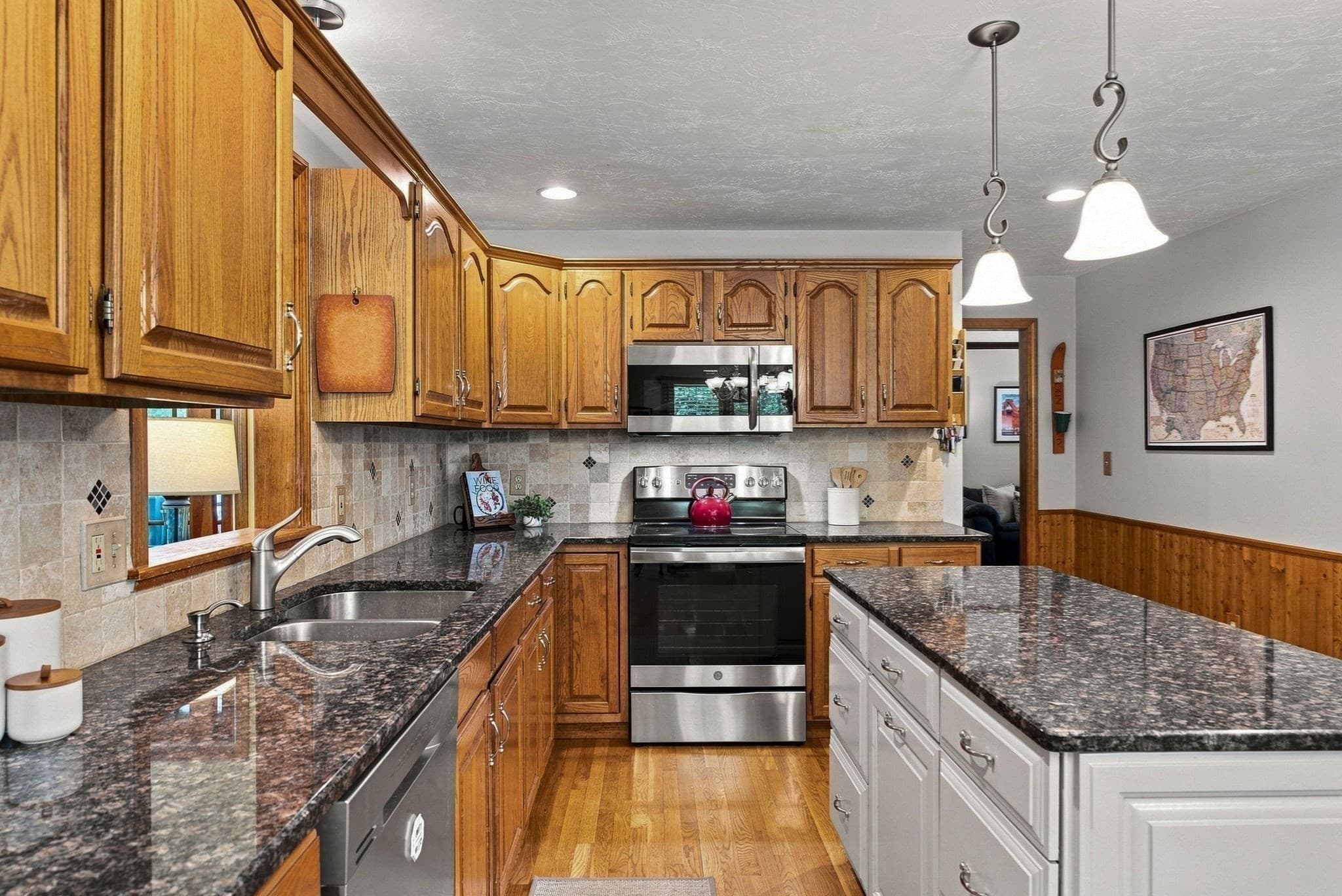 Single Family Residence at 10 Danielle Drive, Grafton MA 01519, Grafton, photo 12 of 42