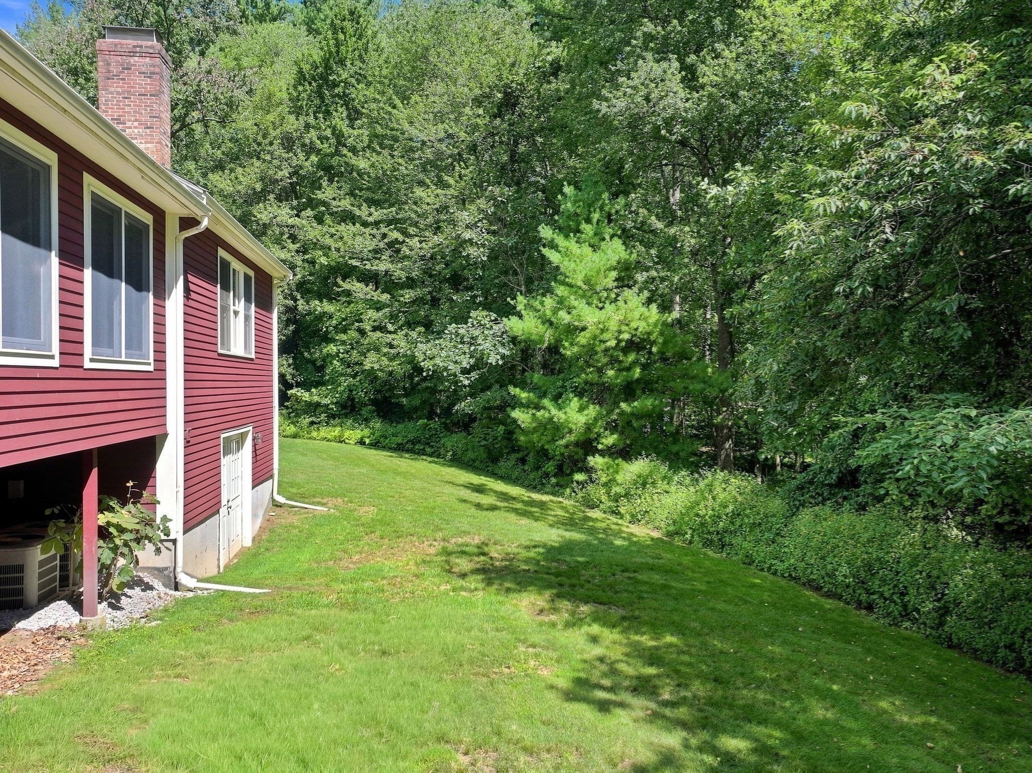 Single Family Residence at 10 Danielle Drive, Grafton MA 01519, Grafton, photo 34 of 42