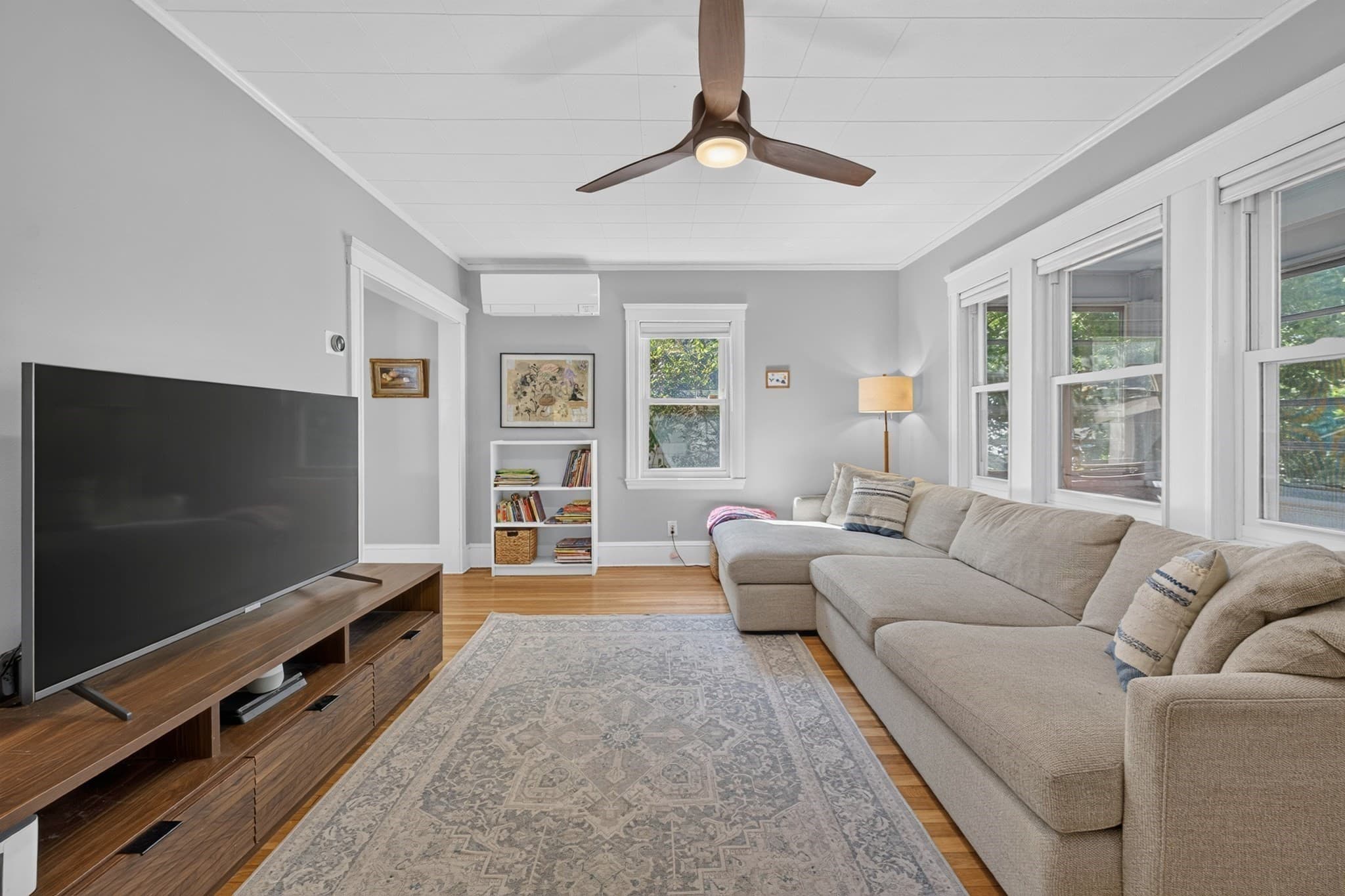 Single Family Residence at 15 Draper St, Medford MA 02155, Medford, photo 3 of 38
