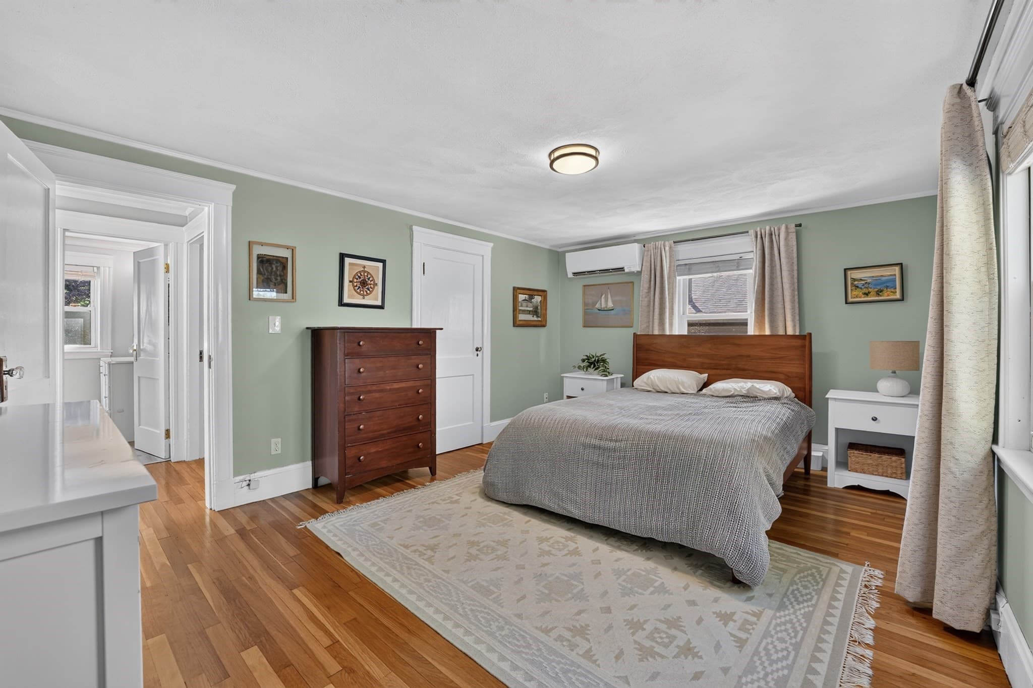 Single Family Residence at 15 Draper St, Medford MA 02155, Medford, photo 15 of 38