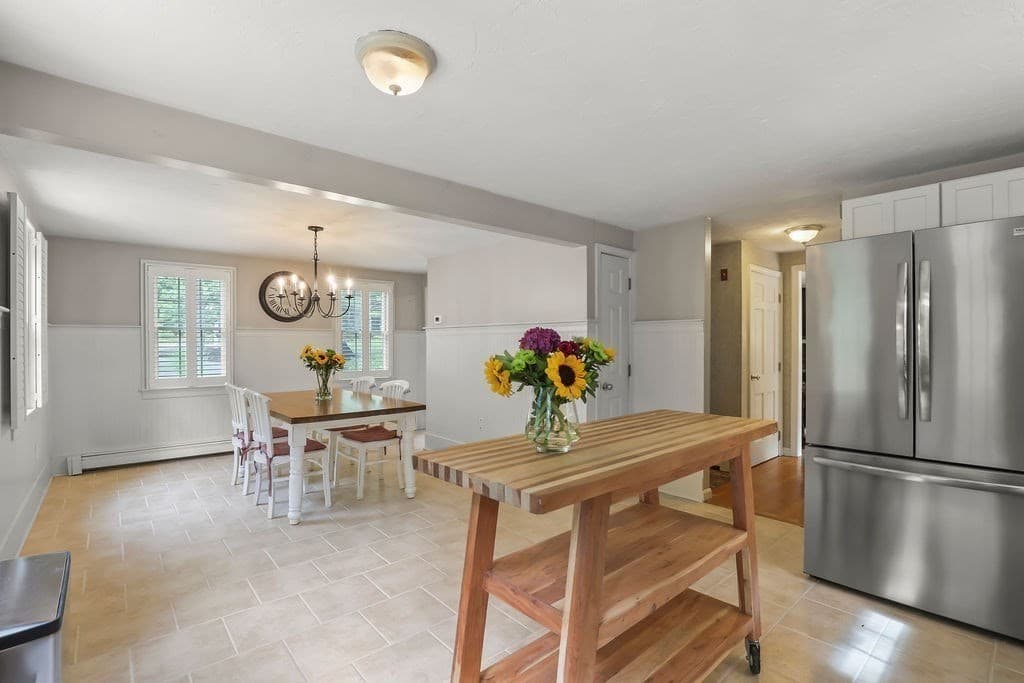 Single Family Residence at 35 North St, Duxbury MA 02332, Duxbury, photo 16 of 39