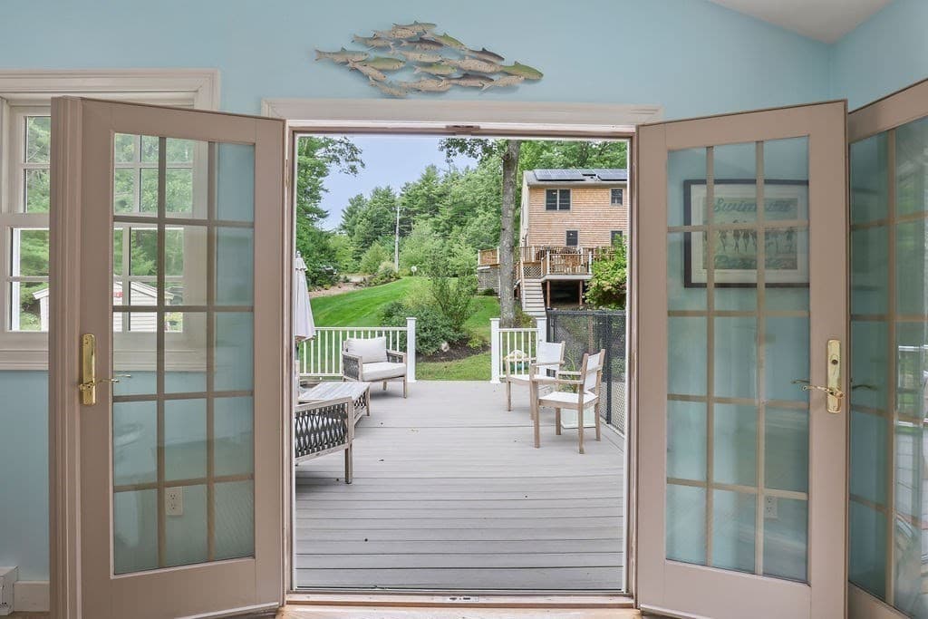 Single Family Residence at 35 North St, Duxbury MA 02332, Duxbury, photo 36 of 39