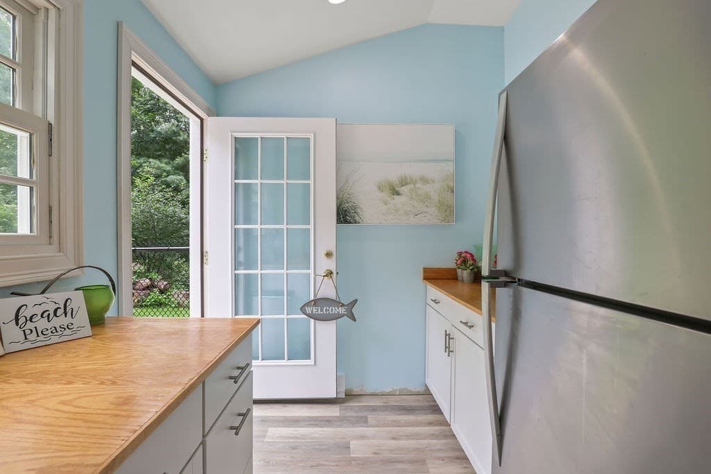 Single Family Residence at 35 North St, Duxbury MA 02332, Duxbury, photo 35 of 39