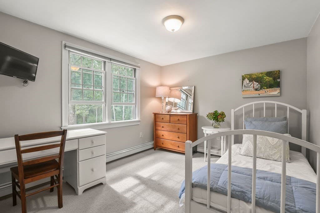 Single Family Residence at 35 North St, Duxbury MA 02332, Duxbury, photo 25 of 39