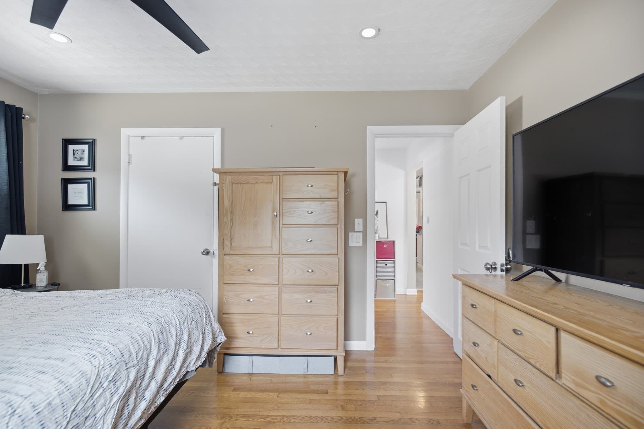 Single Family Residence at 10 Linda Ave, Millbury MA 01527, Millbury, photo 16 of 41