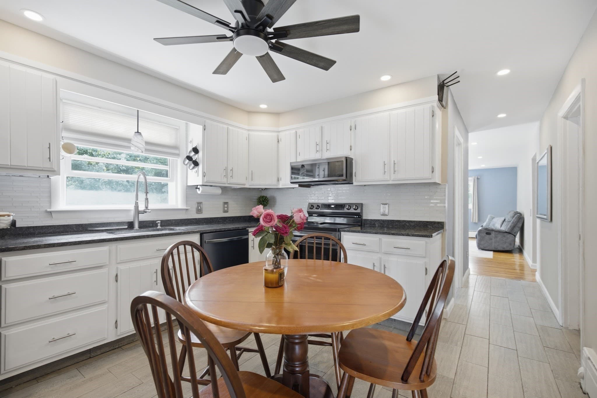 Single Family Residence at 10 Linda Ave, Millbury MA 01527, Millbury, photo 12 of 41