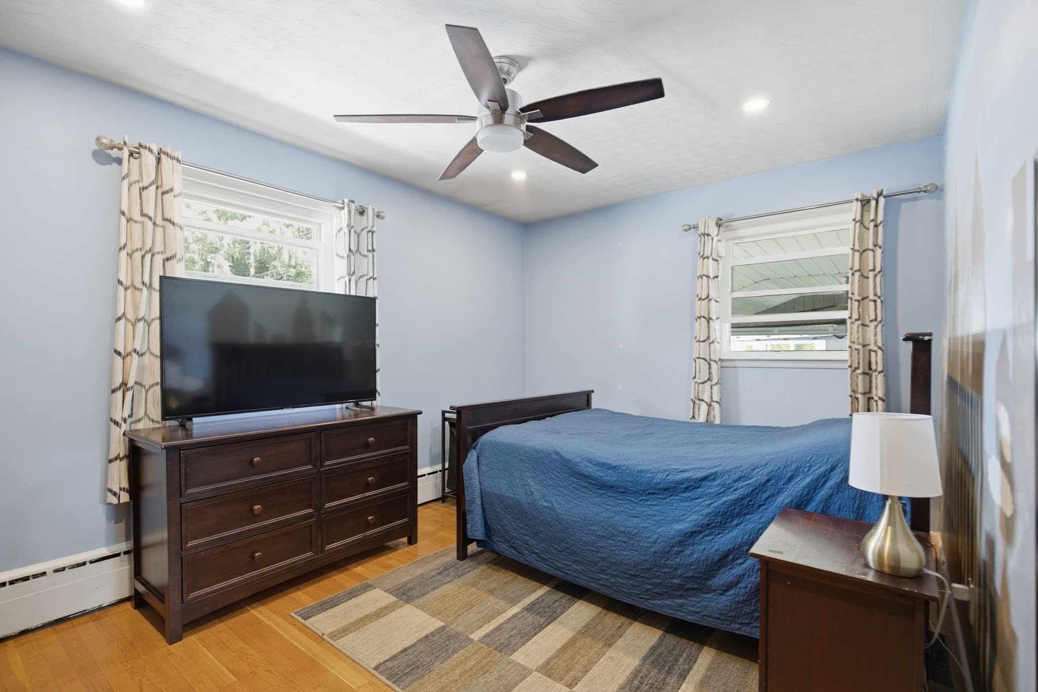 Single Family Residence at 10 Linda Ave, Millbury MA 01527, Millbury, photo 19 of 41