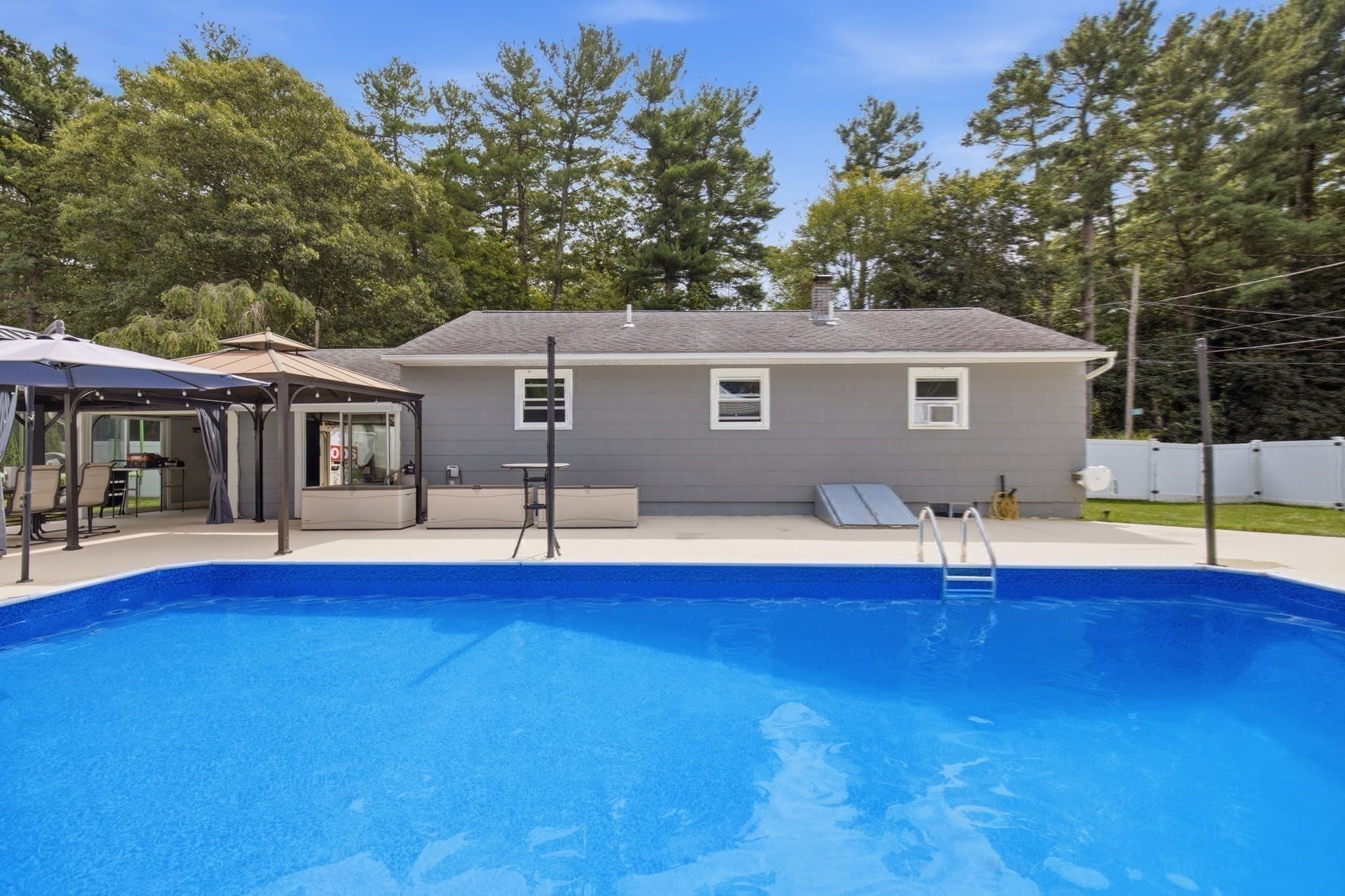 Single Family Residence at 10 Linda Ave, Millbury MA 01527, Millbury, photo 31 of 41