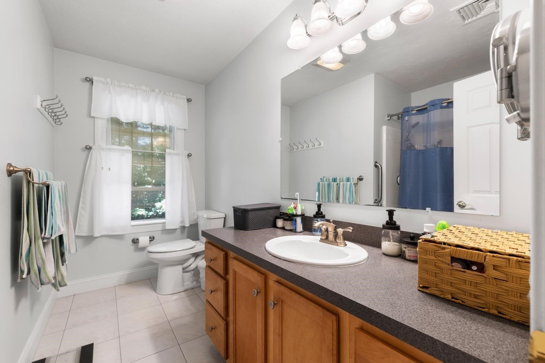 Single Family Residence at 27 Tannery Rd., Sturbridge MA 01518, Sturbridge, photo 24 of 42
