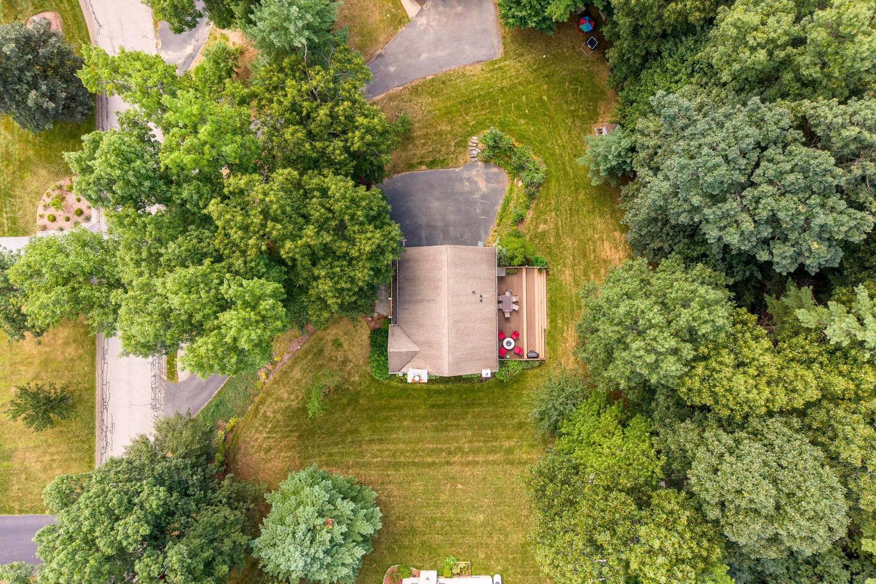 Single Family Residence at 27 Tannery Rd., Sturbridge MA 01518, Sturbridge, photo 40 of 42