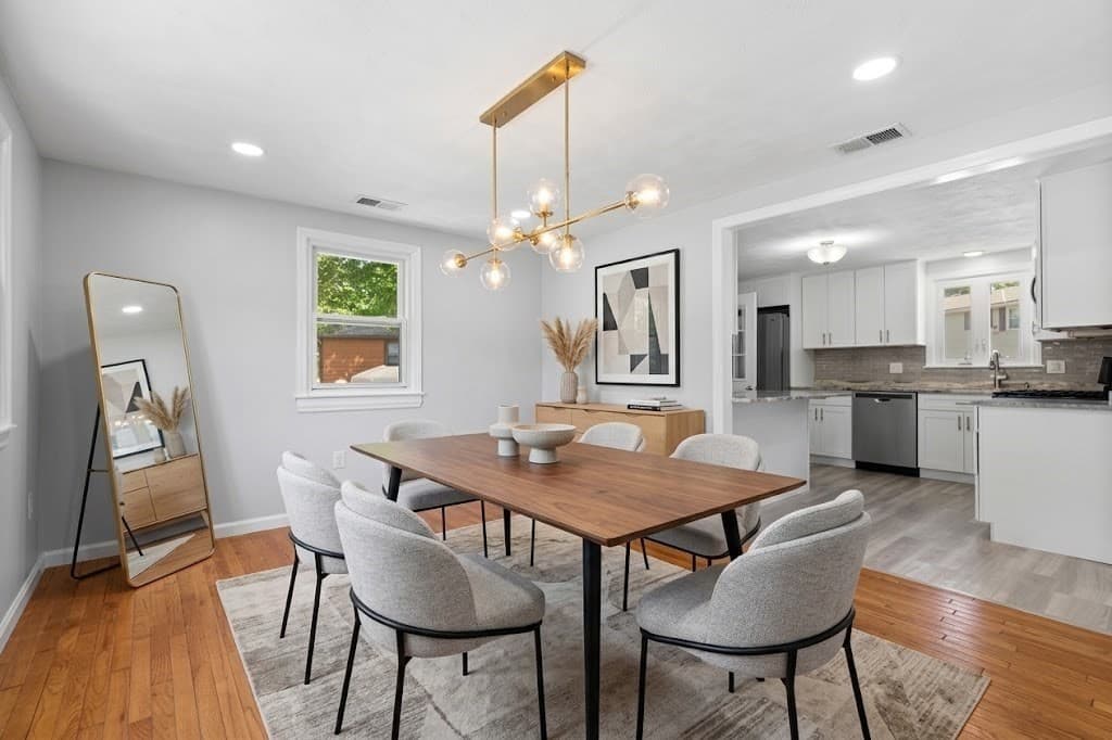 2 Ash St, Amesbury MA 01913