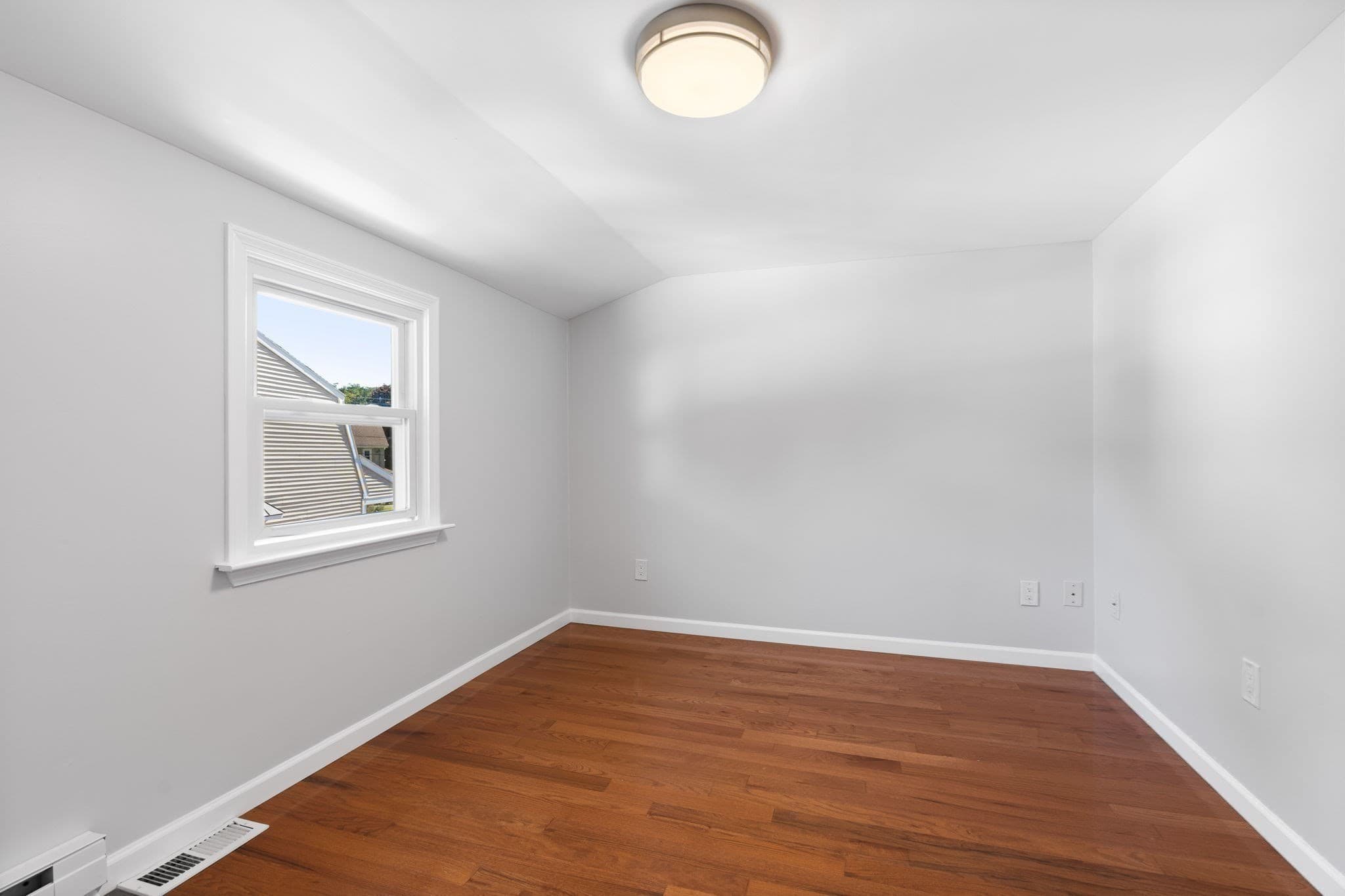 Single Family Residence at 2 Ash St, Amesbury MA 01913, Amesbury, photo 28 of 42