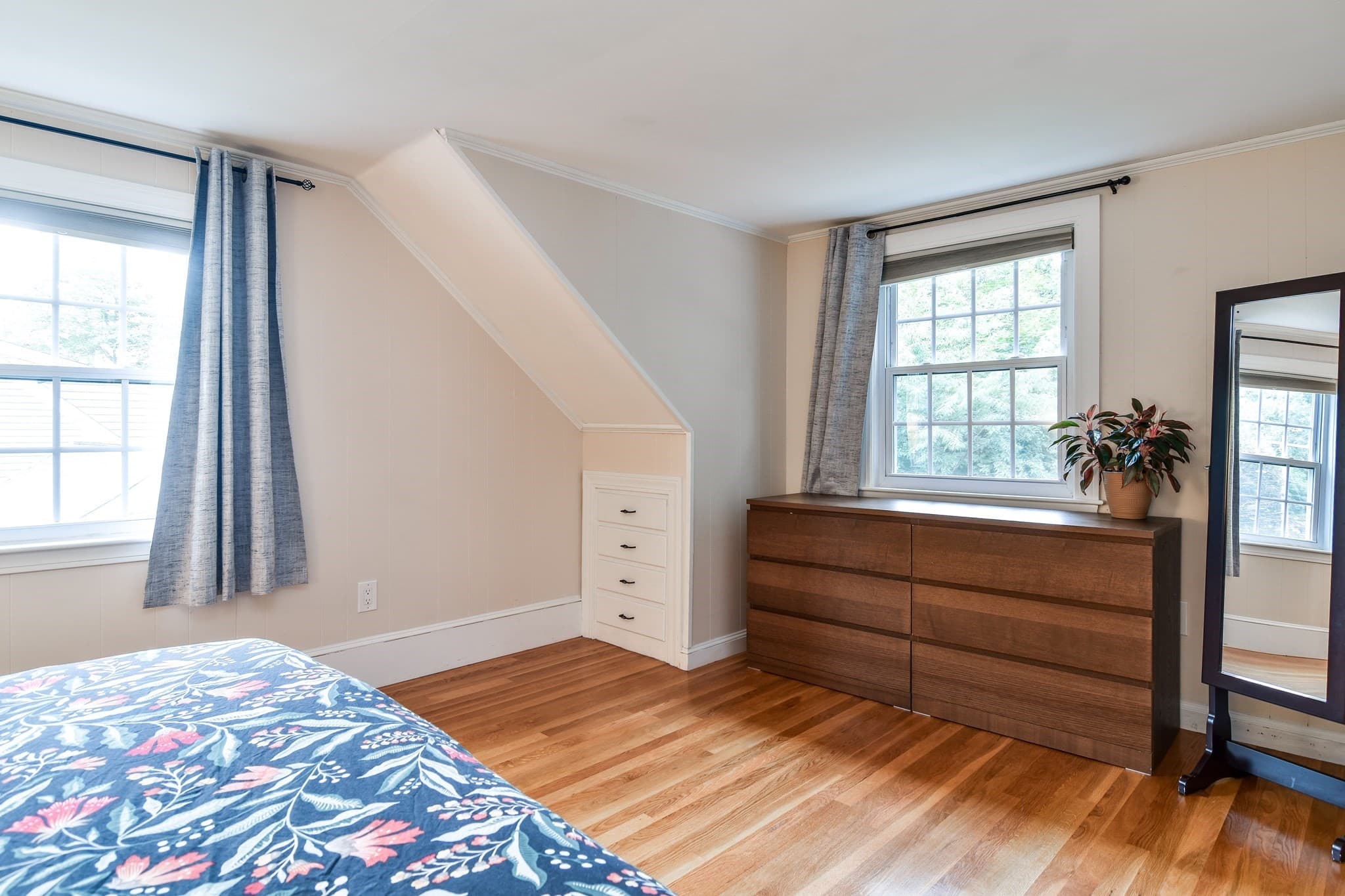 Single Family Residence at 70 Lockland Ave, Framingham MA 01701, Framingham, photo 16 of 26