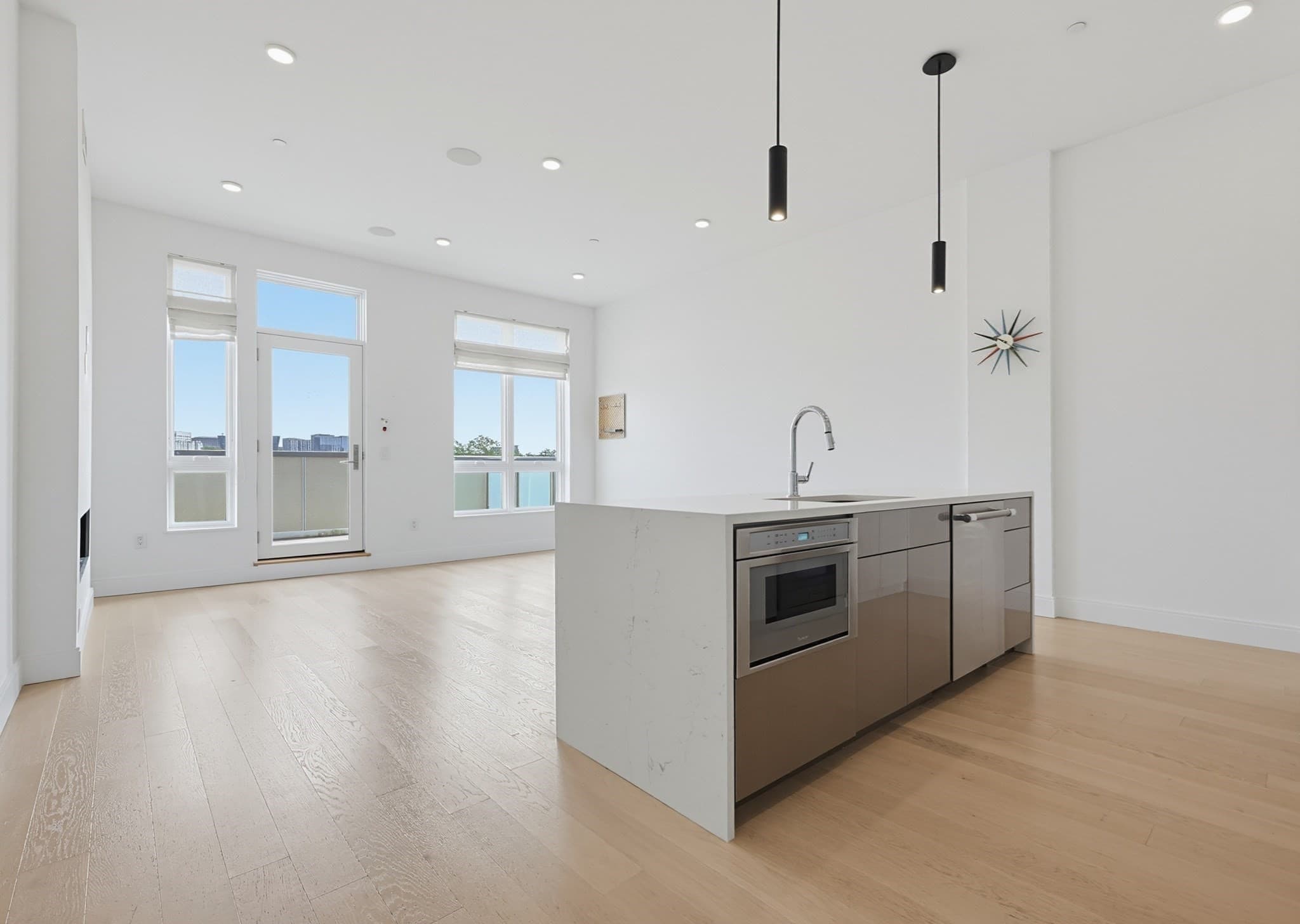 Condominium at 20 W 5th St # 5D, Boston MA 02127, photo 2 of 34