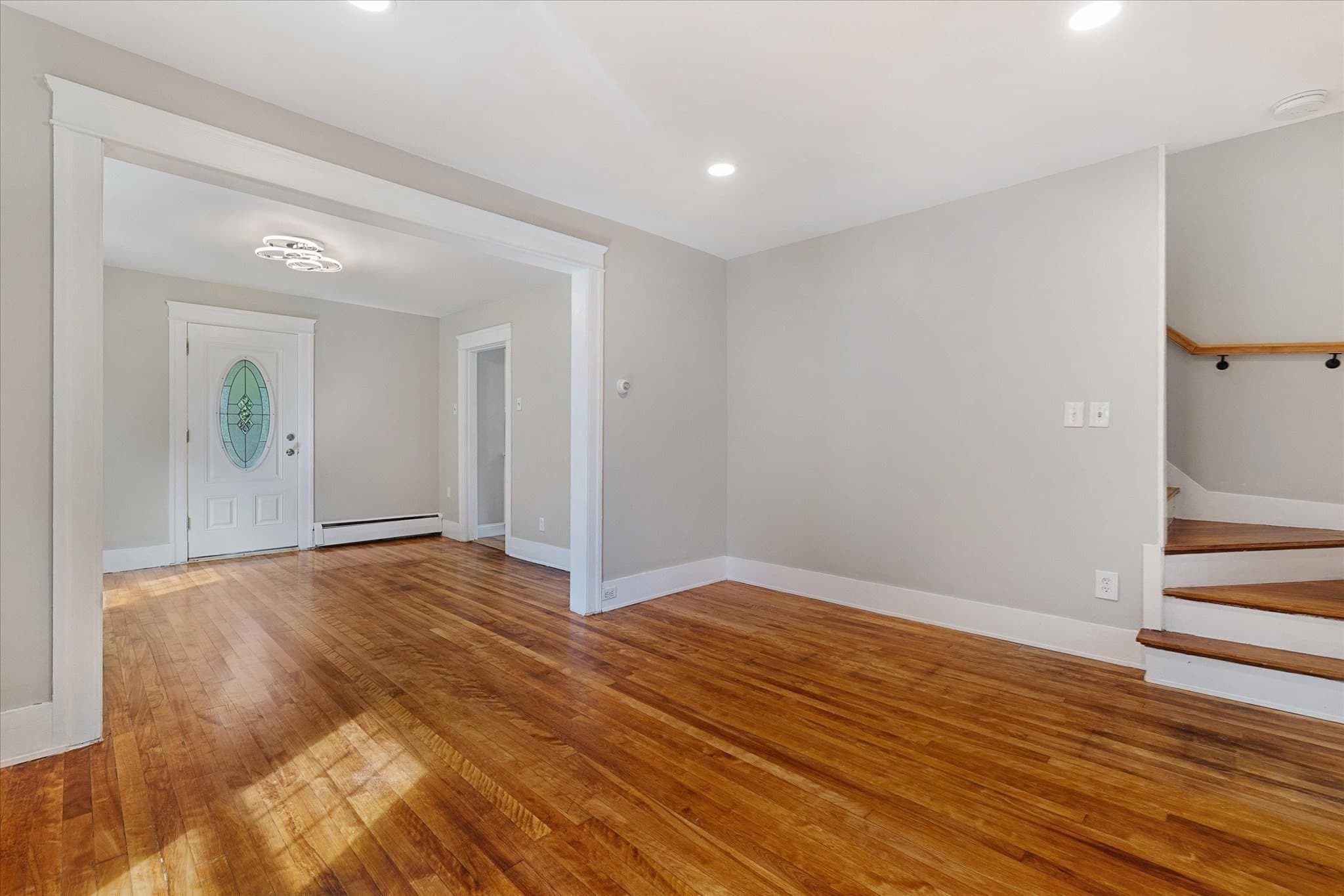 Single Family Residence at 308 Bridle Path, Worcester MA 01604, Worcester, photo 13 of 40