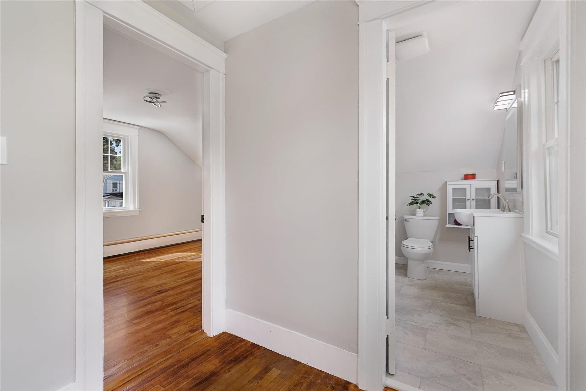 Single Family Residence at 308 Bridle Path, Worcester MA 01604, Worcester, photo 20 of 40