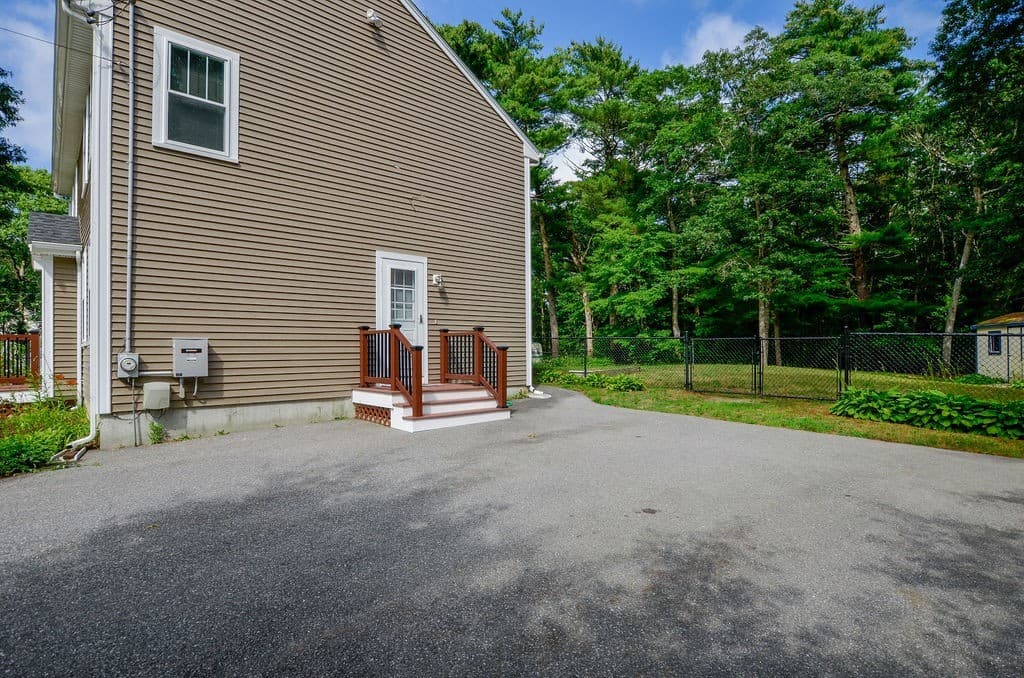Single Family Residence at 352 Marion Road, Wareham MA 02571, Wareham, photo 5 of 31
