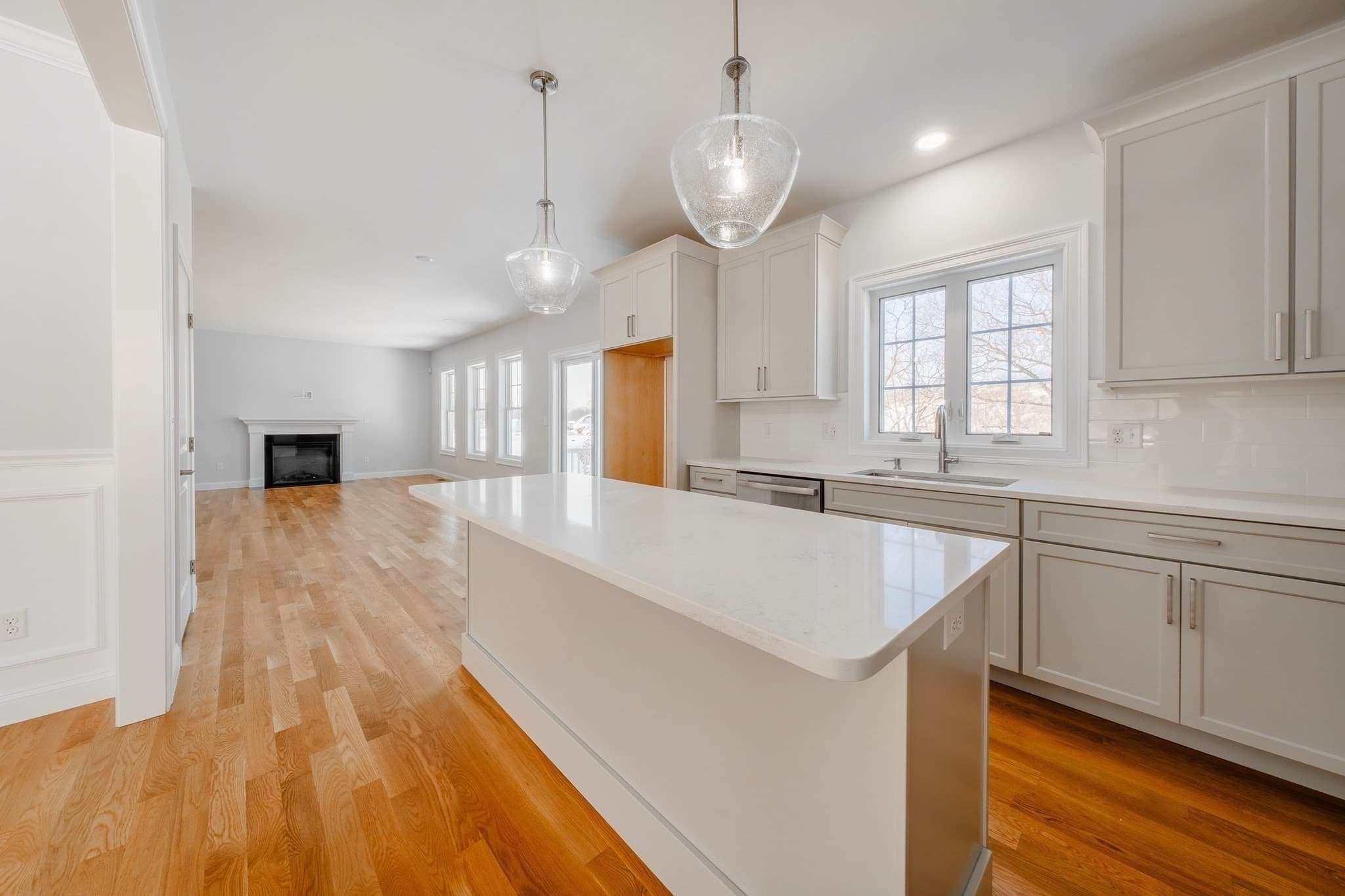 Single Family Residence at 33 Strongwater Drive, Salem MA 01970, Salem, photo 3 of 26