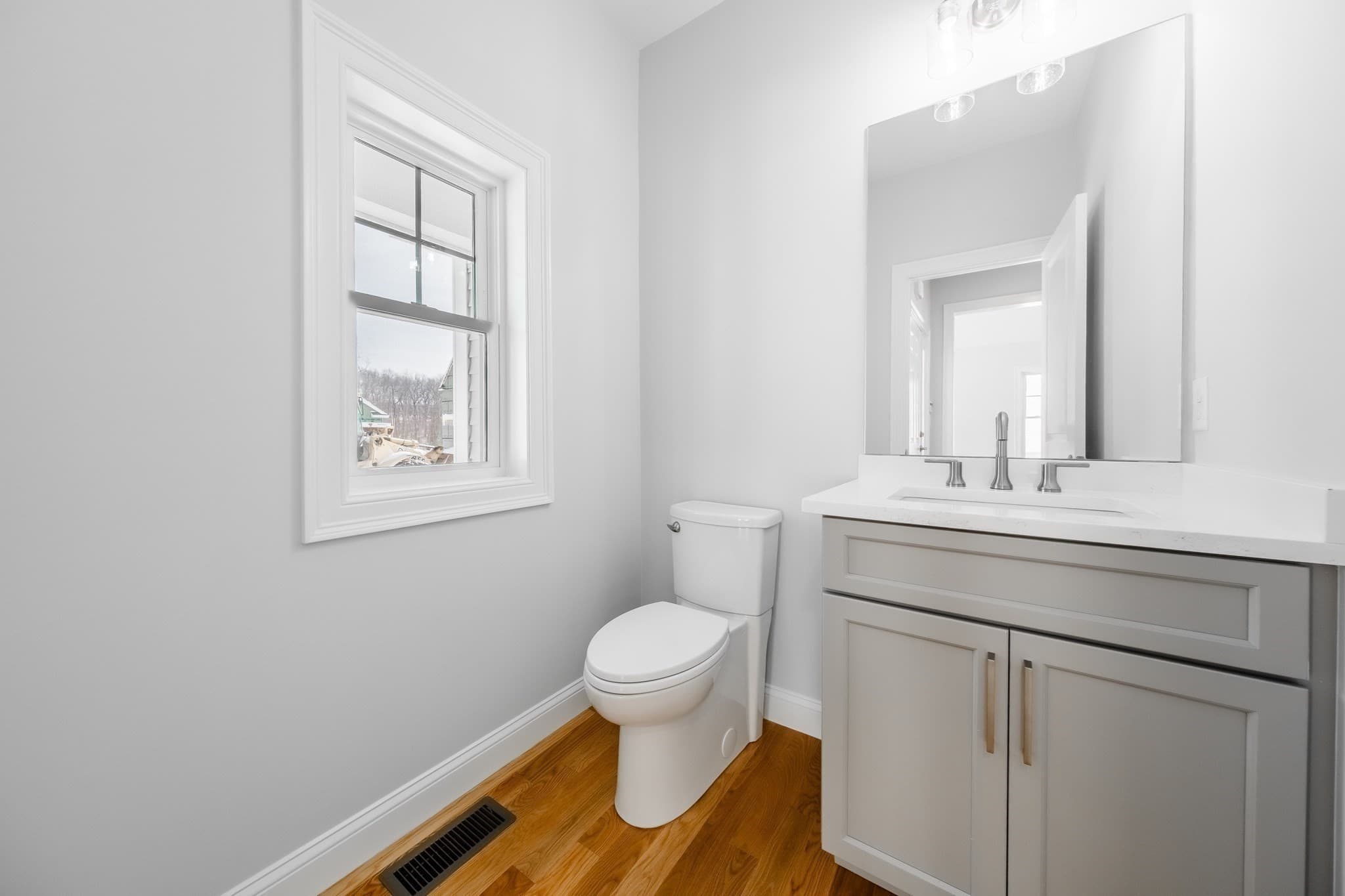 Single Family Residence at 33 Strongwater Drive, Salem MA 01970, Salem, photo 11 of 26