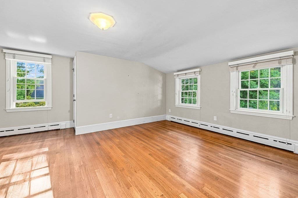 Single Family Residence at 8 Lebaron Way, Mattapoisett MA 02739, Mattapoisett, photo 27 of 39