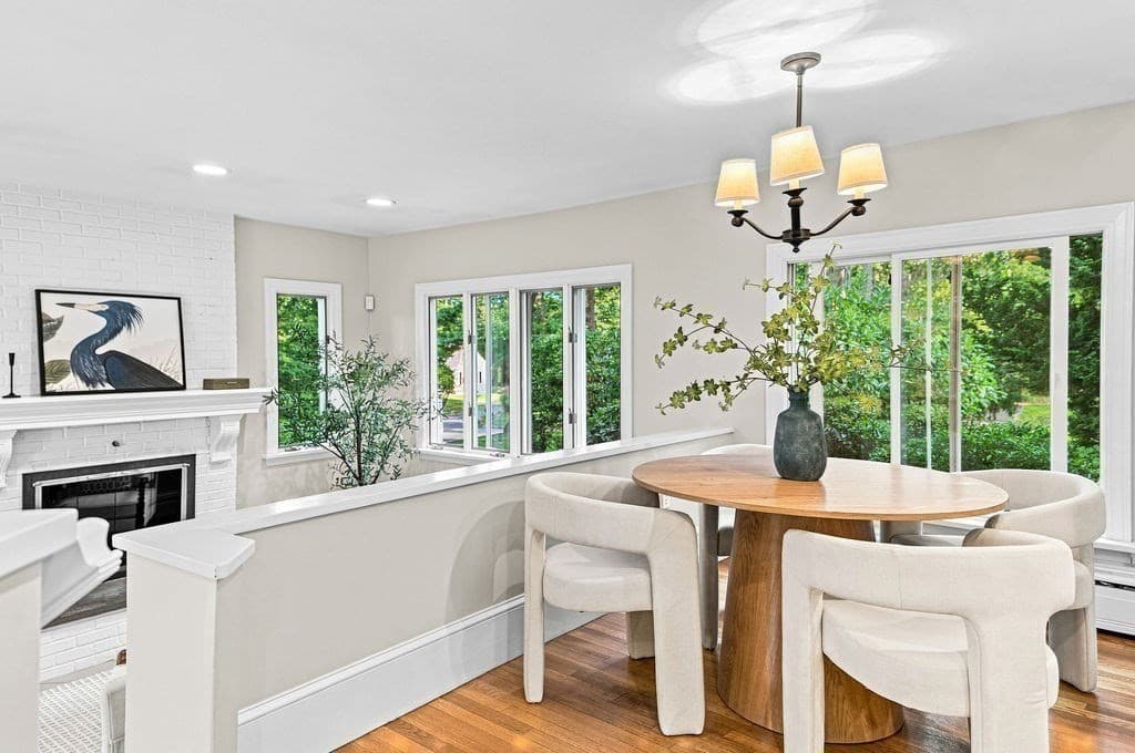 Single Family Residence at 8 Lebaron Way, Mattapoisett MA 02739, Mattapoisett, photo 14 of 39
