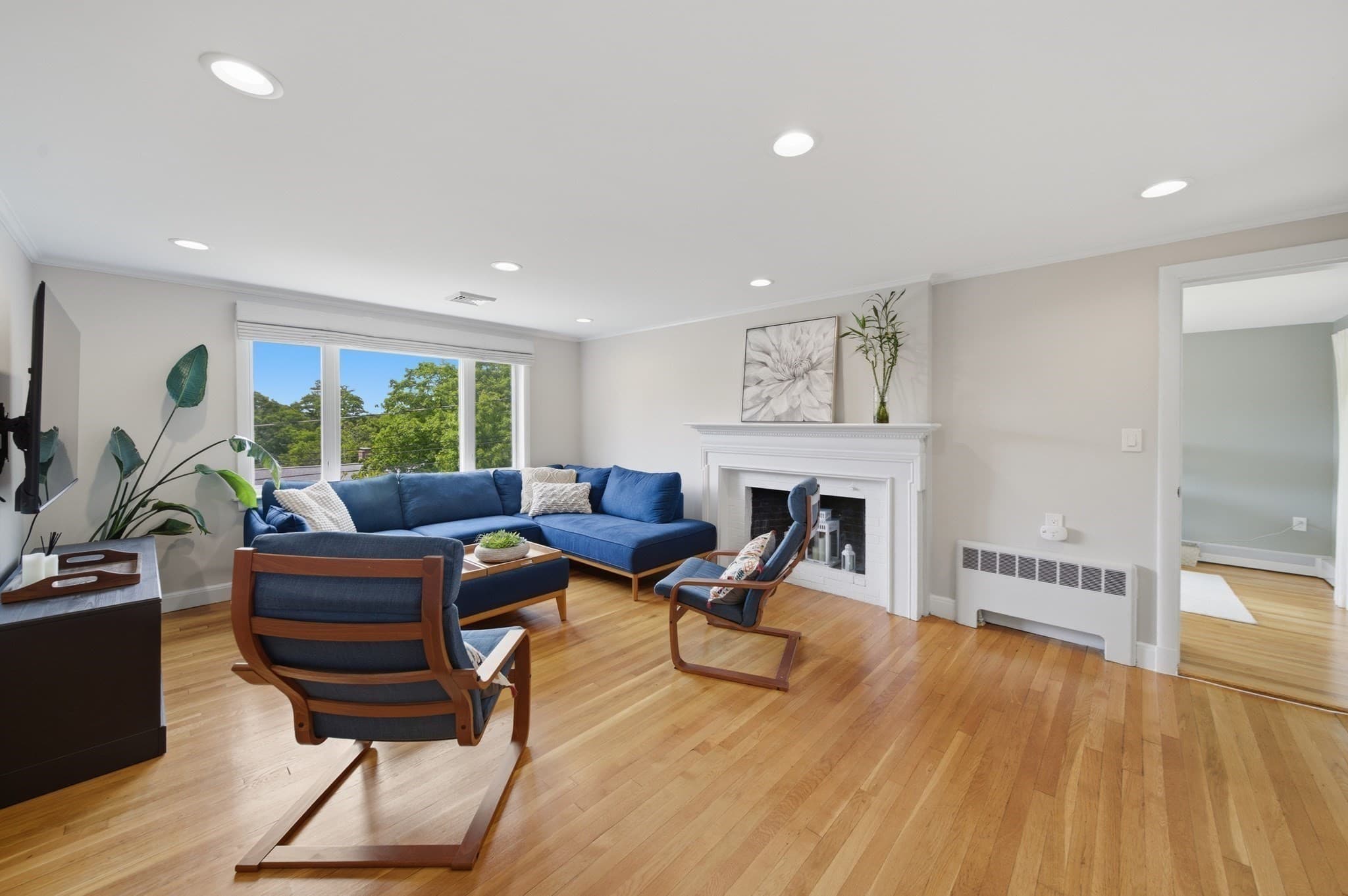 Single Family Residence at 18 Travis Dr, Newton MA 02467, Newton, photo 6 of 25