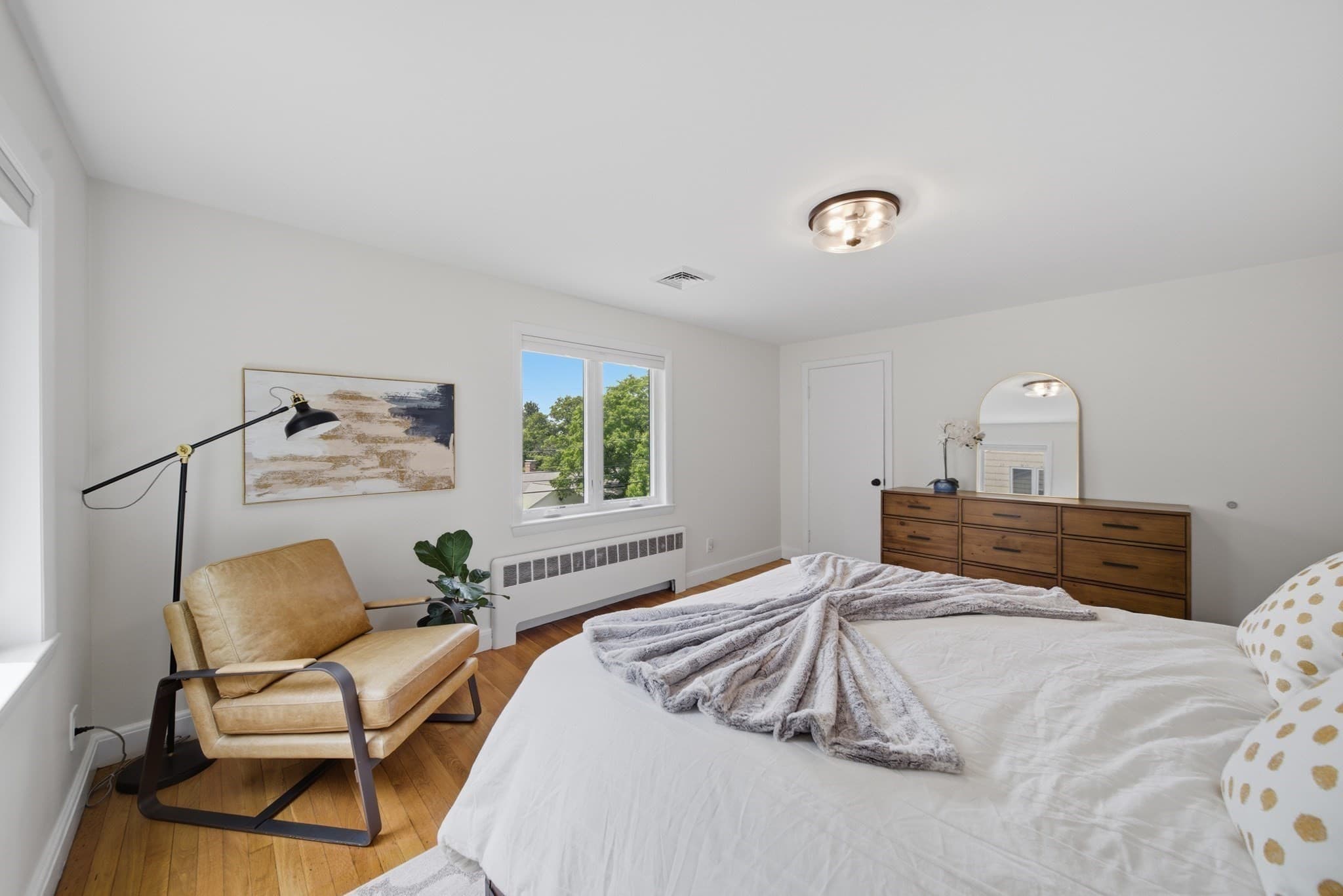 Single Family Residence at 18 Travis Dr, Newton MA 02467, Newton, photo 13 of 25