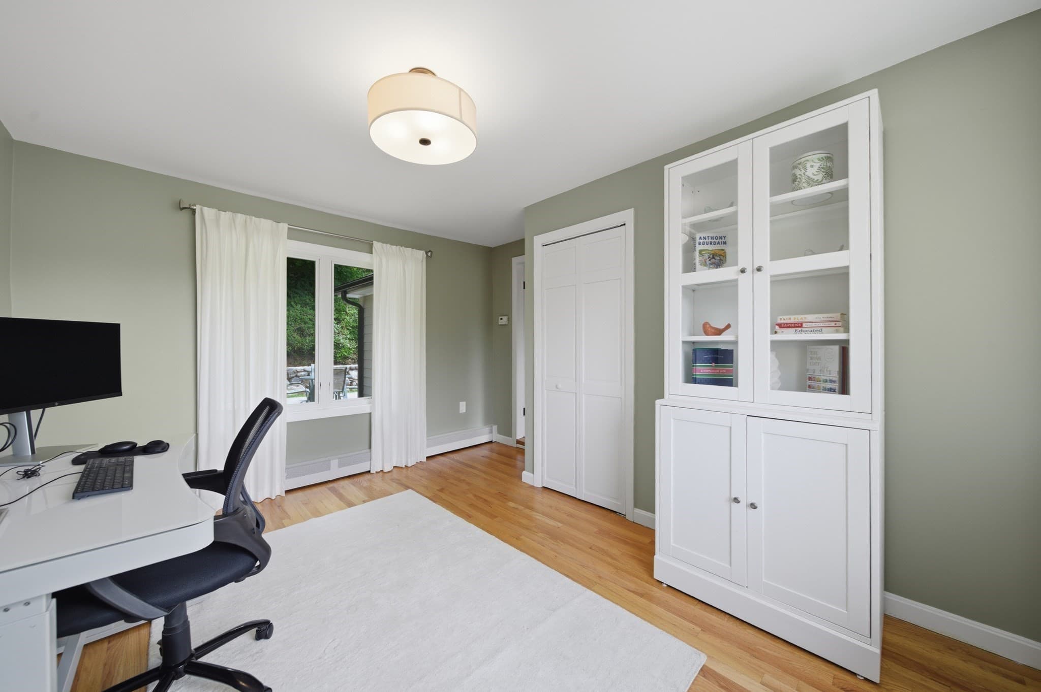 Single Family Residence at 18 Travis Dr, Newton MA 02467, Newton, photo 18 of 25