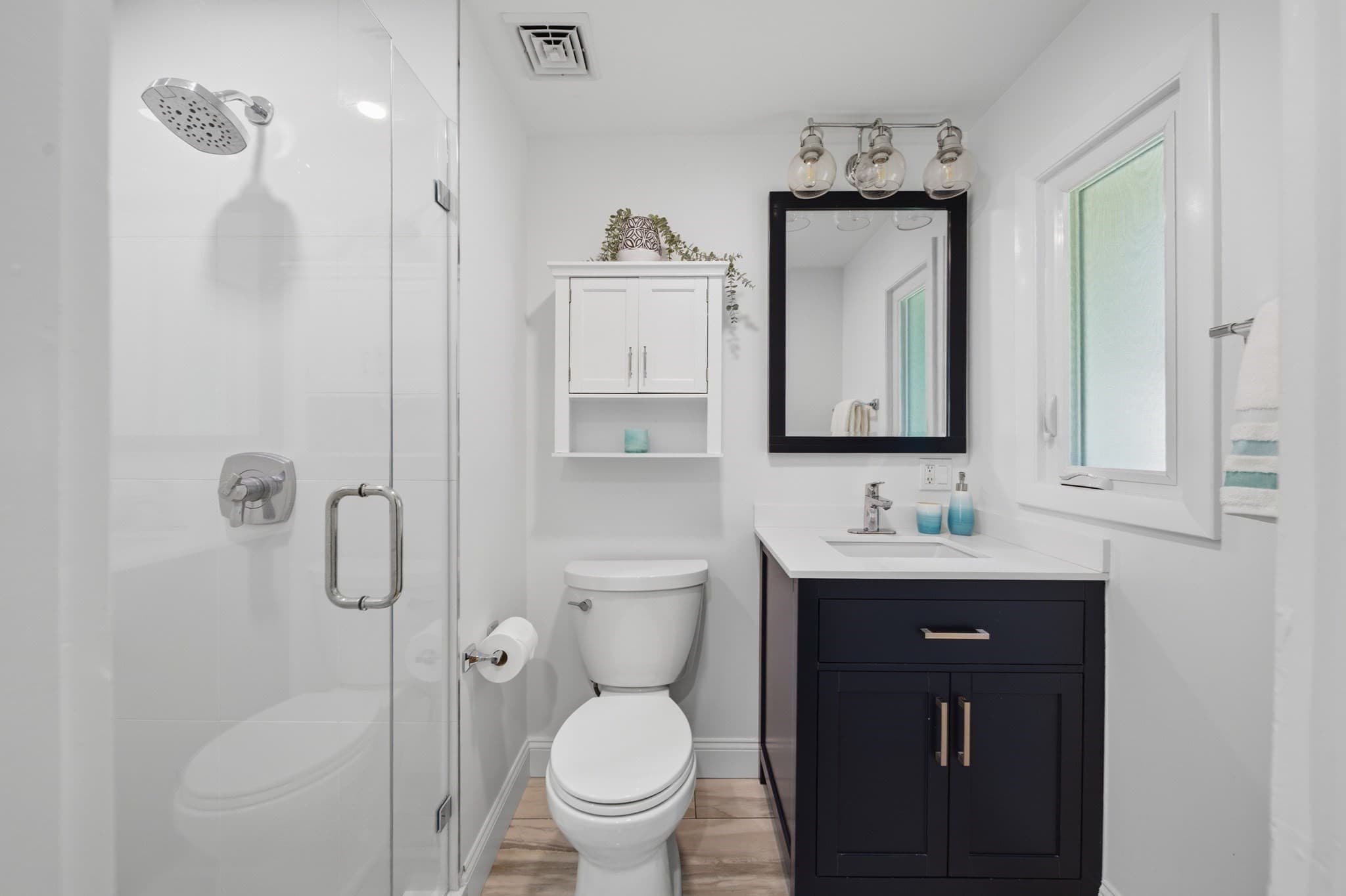 Single Family Residence at 18 Travis Dr, Newton MA 02467, Newton, photo 11 of 25