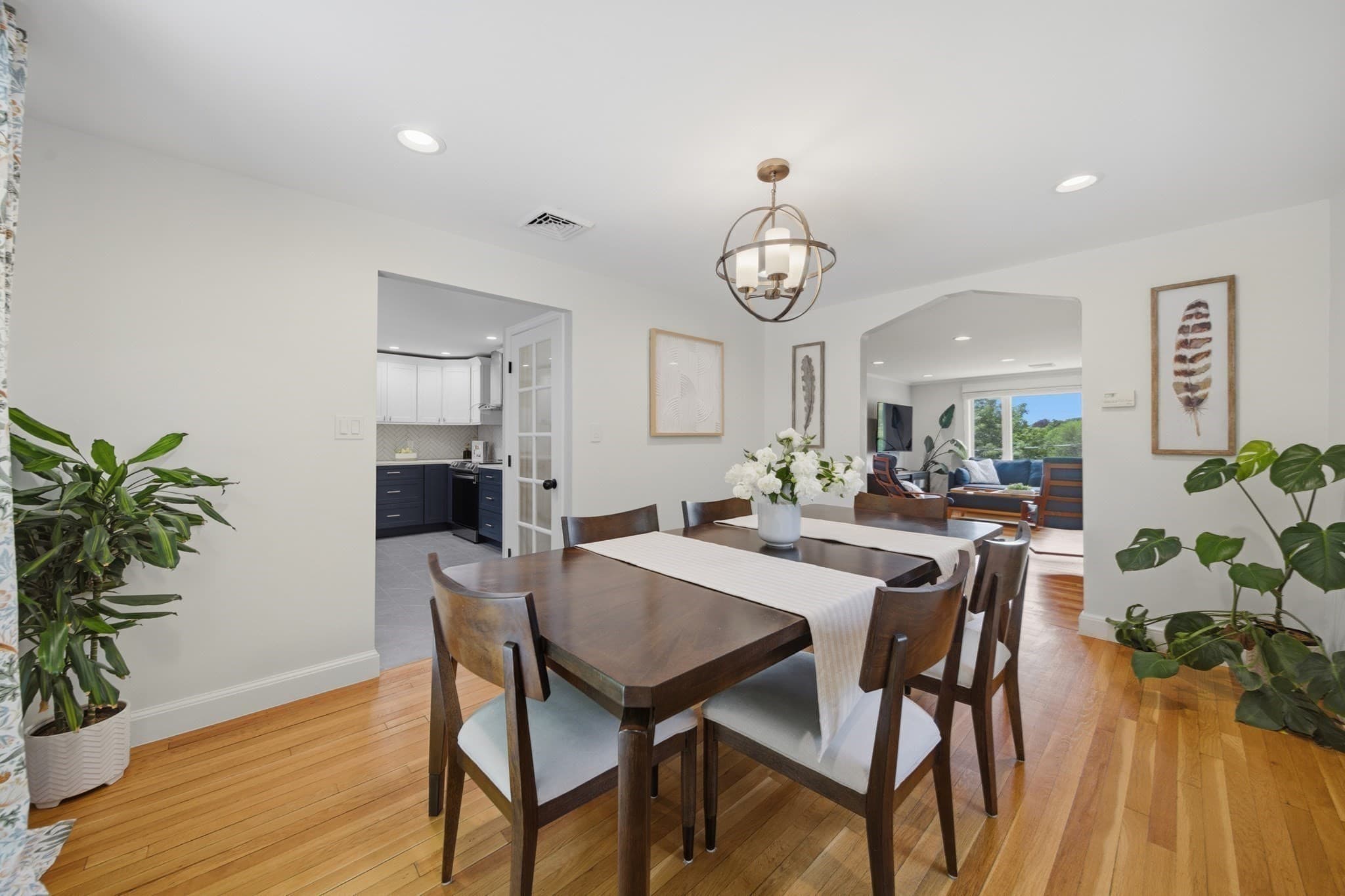 Single Family Residence at 18 Travis Dr, Newton MA 02467, Newton, photo 4 of 25