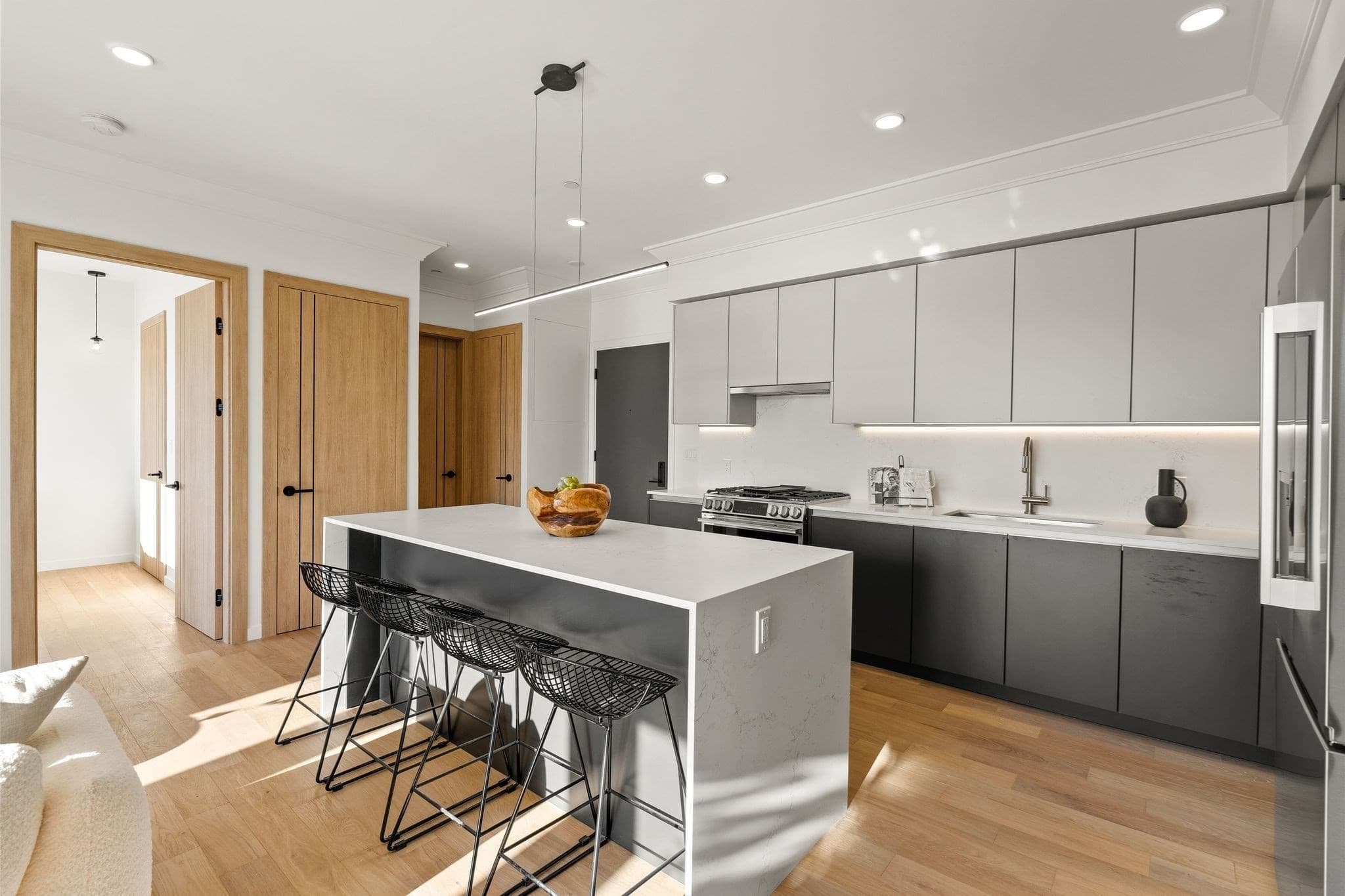 Condominium at 388 Washington Street # 105, Quincy MA 02169, photo 6 of 30