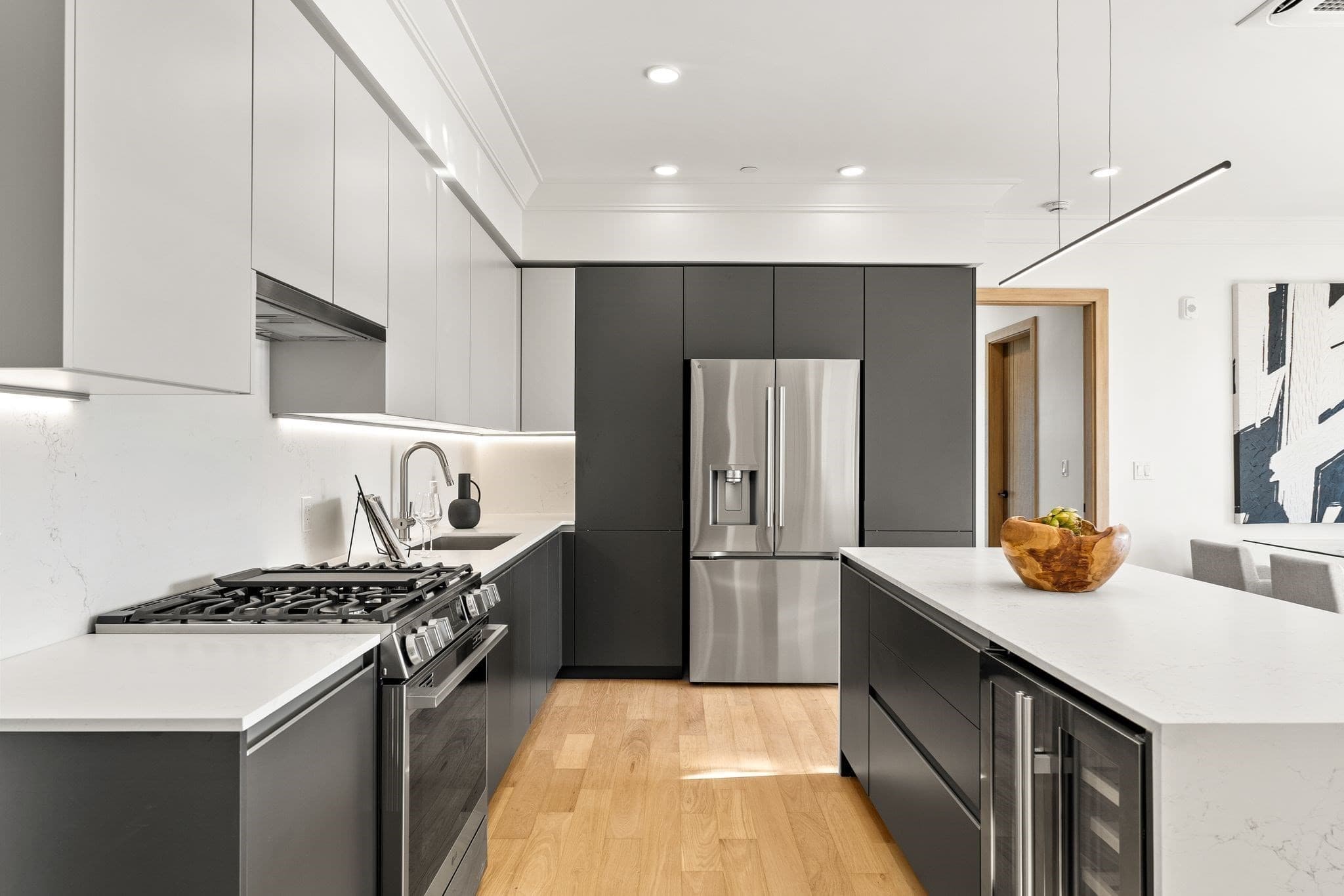 Condominium at 388 Washington Street # 404, Quincy MA 02169, photo 4 of 28