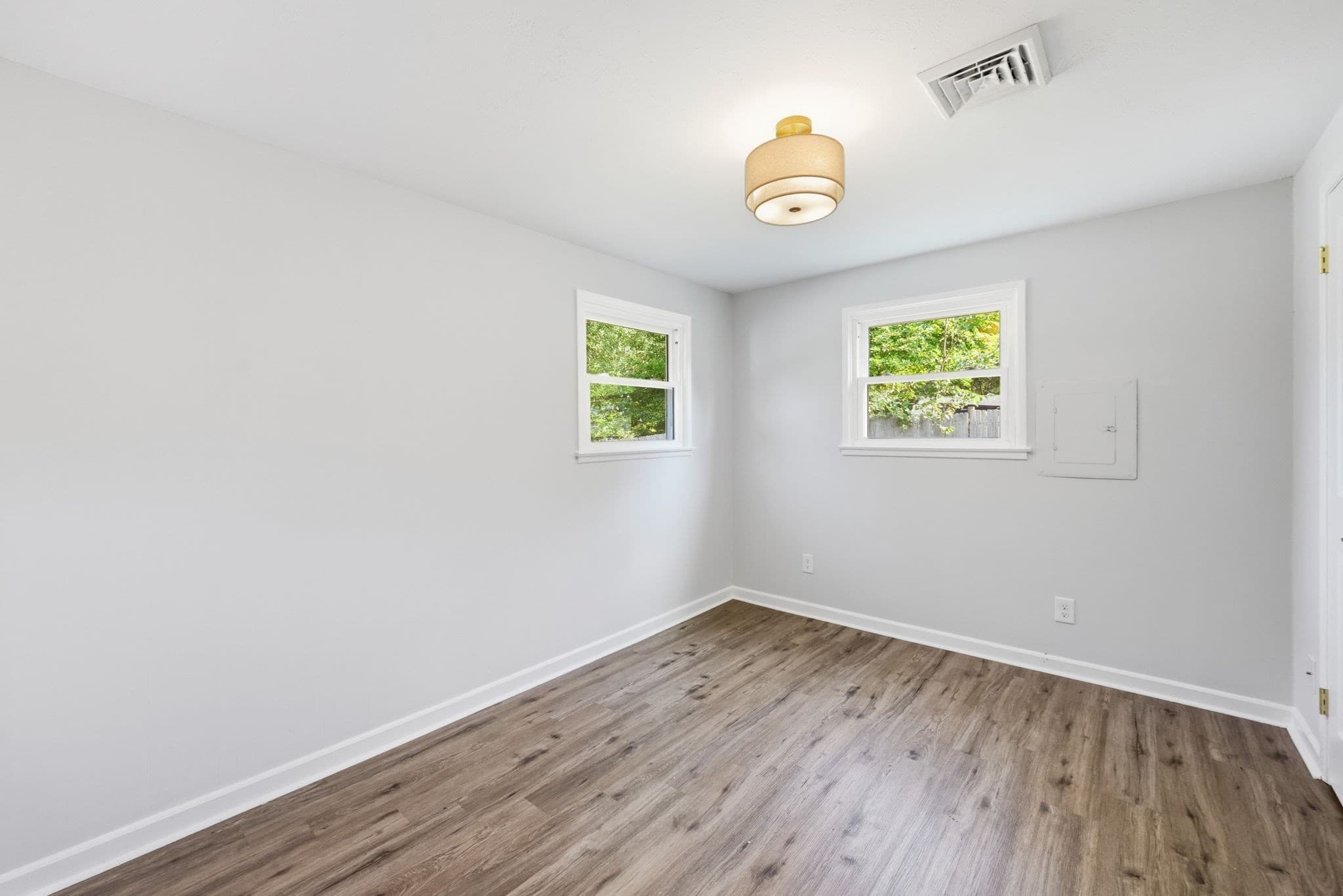 Single Family Residence at 243 Shady Brook Ln, Springfield MA 01118, Springfield, photo 26 of 38