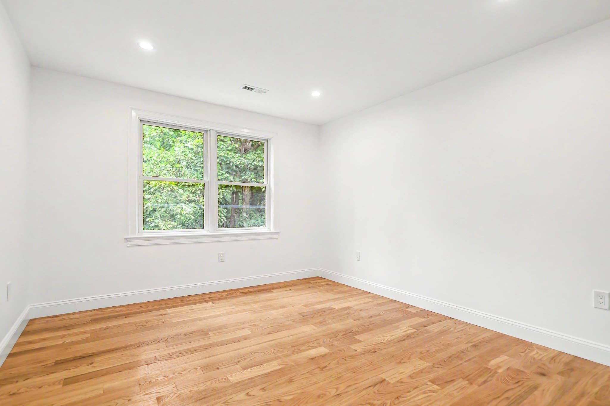 Single Family Residence at 7B Lakeshore Dr, Georgetown MA 01833, Georgetown, photo 20 of 36