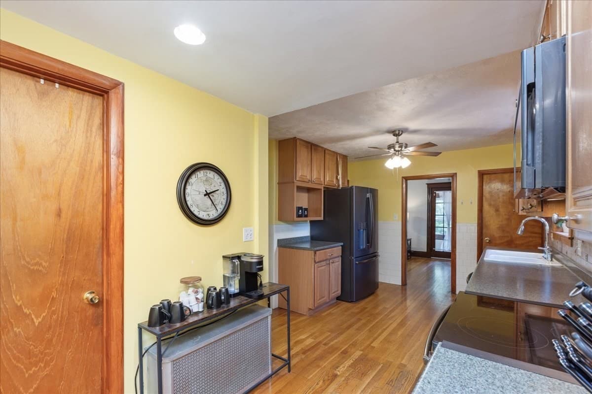 Single Family Residence at 66 Edgemere Rd, Lynn MA 01904, Lynn, photo 18 of 42