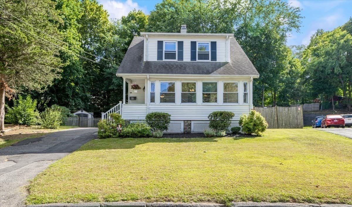 Single Family Residence at 66 Edgemere Rd, Lynn MA 01904, Lynn, photo 40 of 42