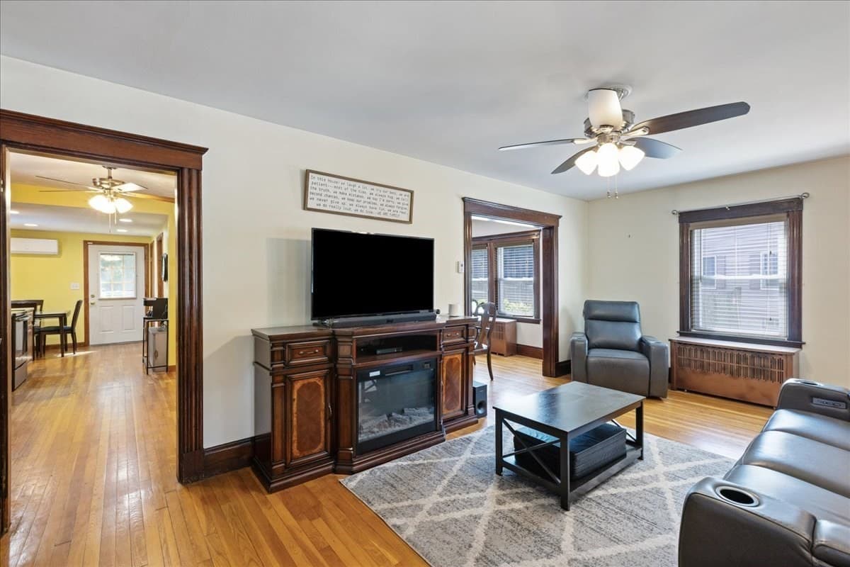 Single Family Residence at 66 Edgemere Rd, Lynn MA 01904, Lynn, photo 8 of 42