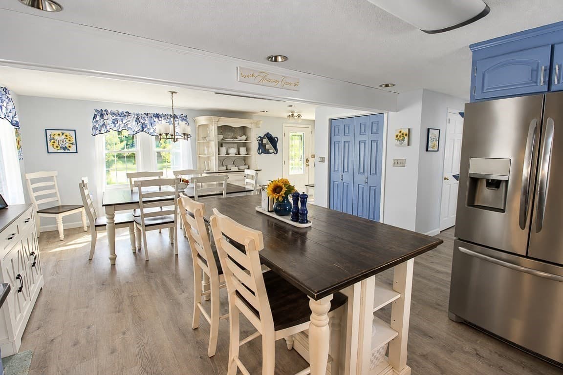 Single Family Residence at 46 Sherwood Drive, Haverhill MA 01835, Haverhill, photo 6 of 42