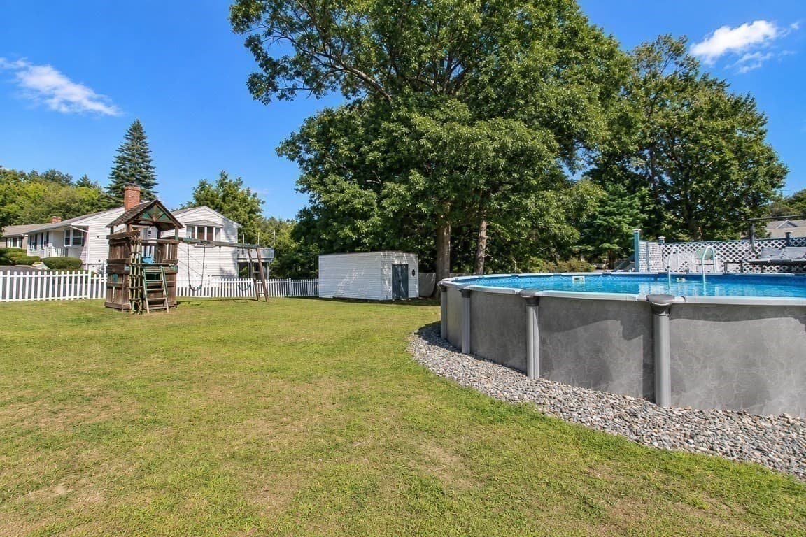 Single Family Residence at 46 Sherwood Drive, Haverhill MA 01835, Haverhill, photo 34 of 42