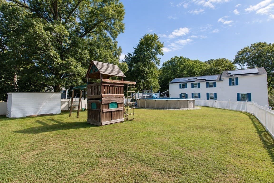 Single Family Residence at 46 Sherwood Drive, Haverhill MA 01835, Haverhill, photo 39 of 42
