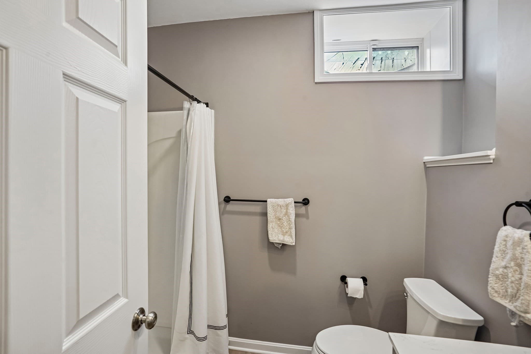 Single Family Residence at 75 Silver Fox Rd, Franklin MA 02038, Franklin, photo 32 of 40