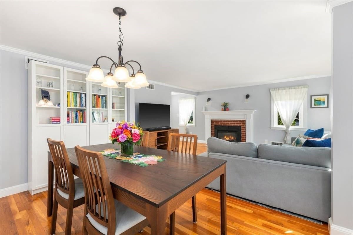 Single Family Residence at 200 Roosevelt Road, Weymouth MA 02188, Weymouth, photo 6 of 29