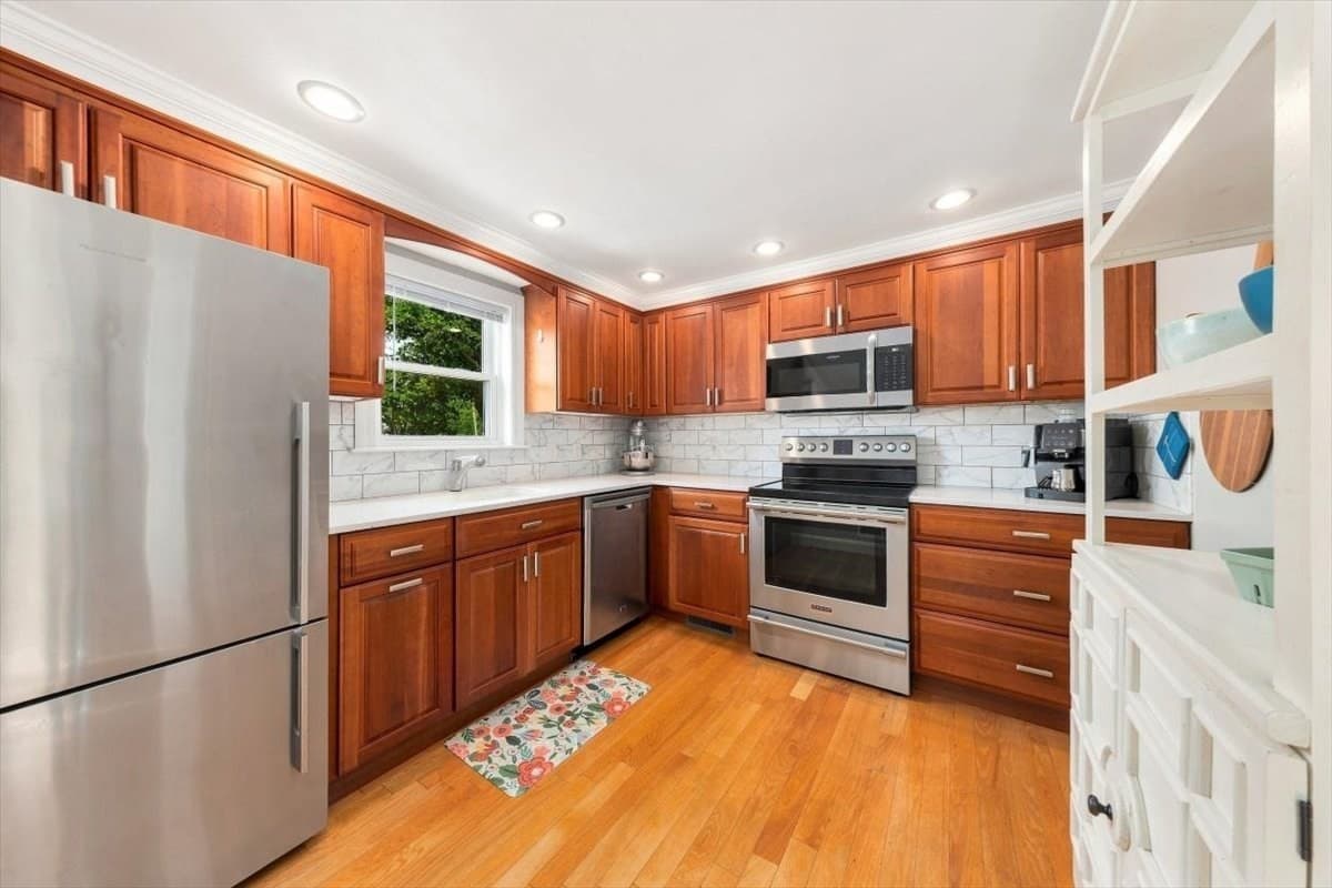 Single Family Residence at 200 Roosevelt Road, Weymouth MA 02188, Weymouth, photo 10 of 29