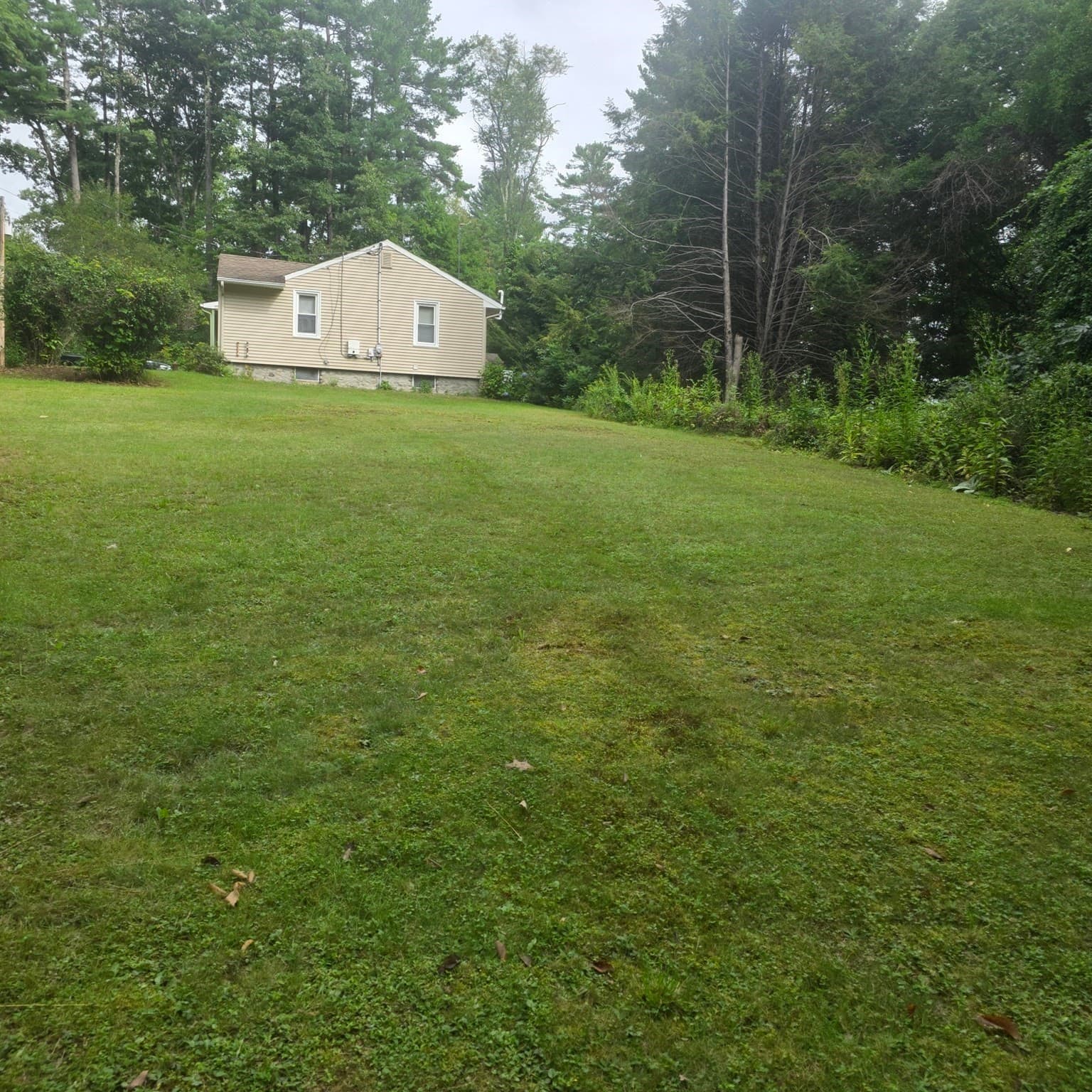 Single Family Residence at 9 Richardson Corner Road, Charlton MA 01507, Charlton, photo 12 of 17