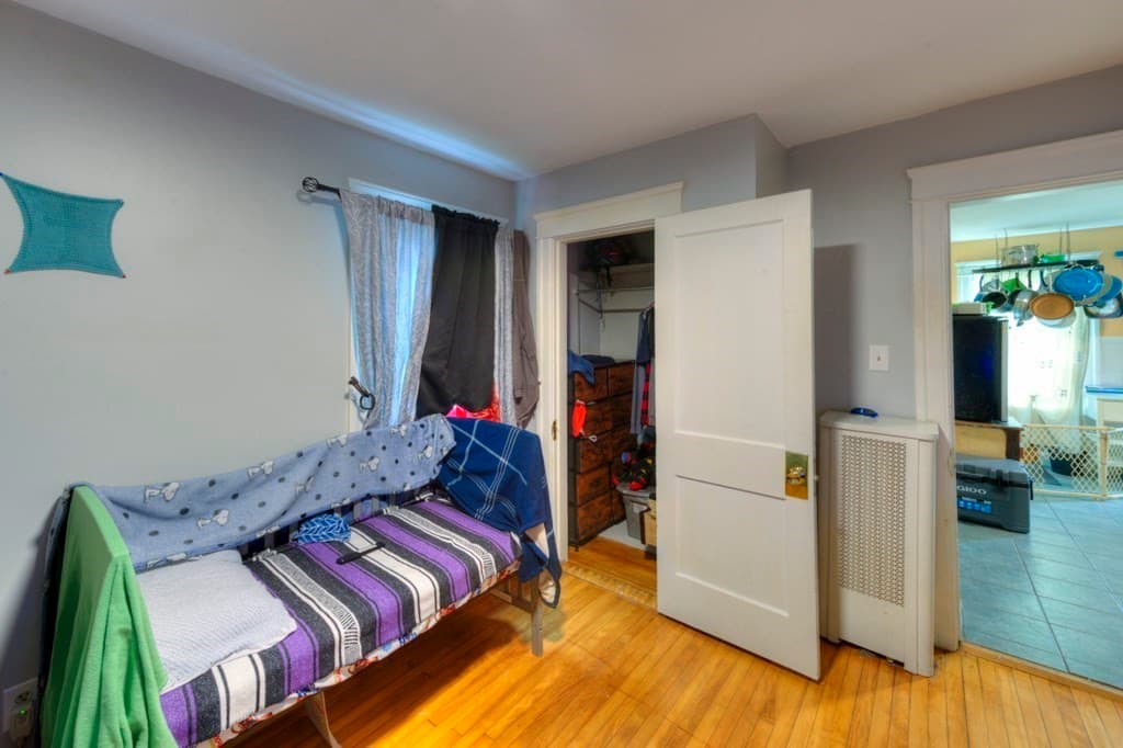 Multi Family at 279 Hamilton St, Worcester MA 01604, Worcester, photo 18 of 38