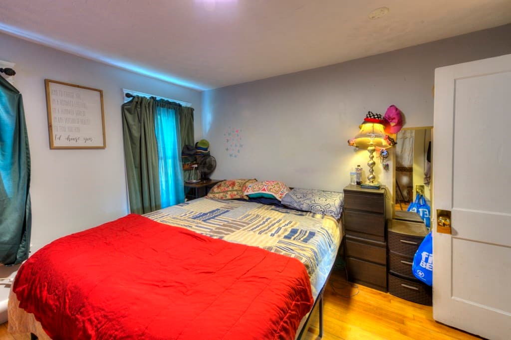 Multi Family at 279 Hamilton St, Worcester MA 01604, Worcester, photo 21 of 38