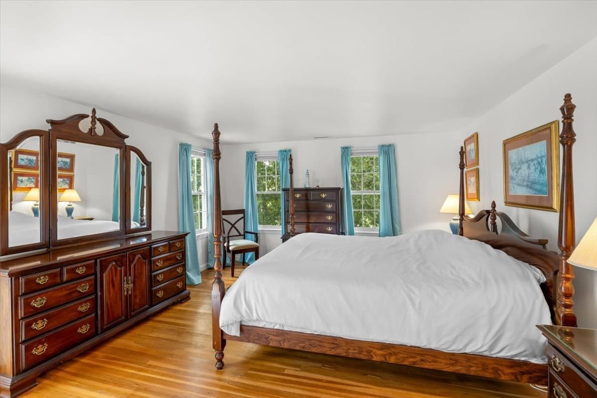 Single Family Residence at 32 Niagara Lane, Yarmouth MA 02673, Yarmouth, photo 6 of 23